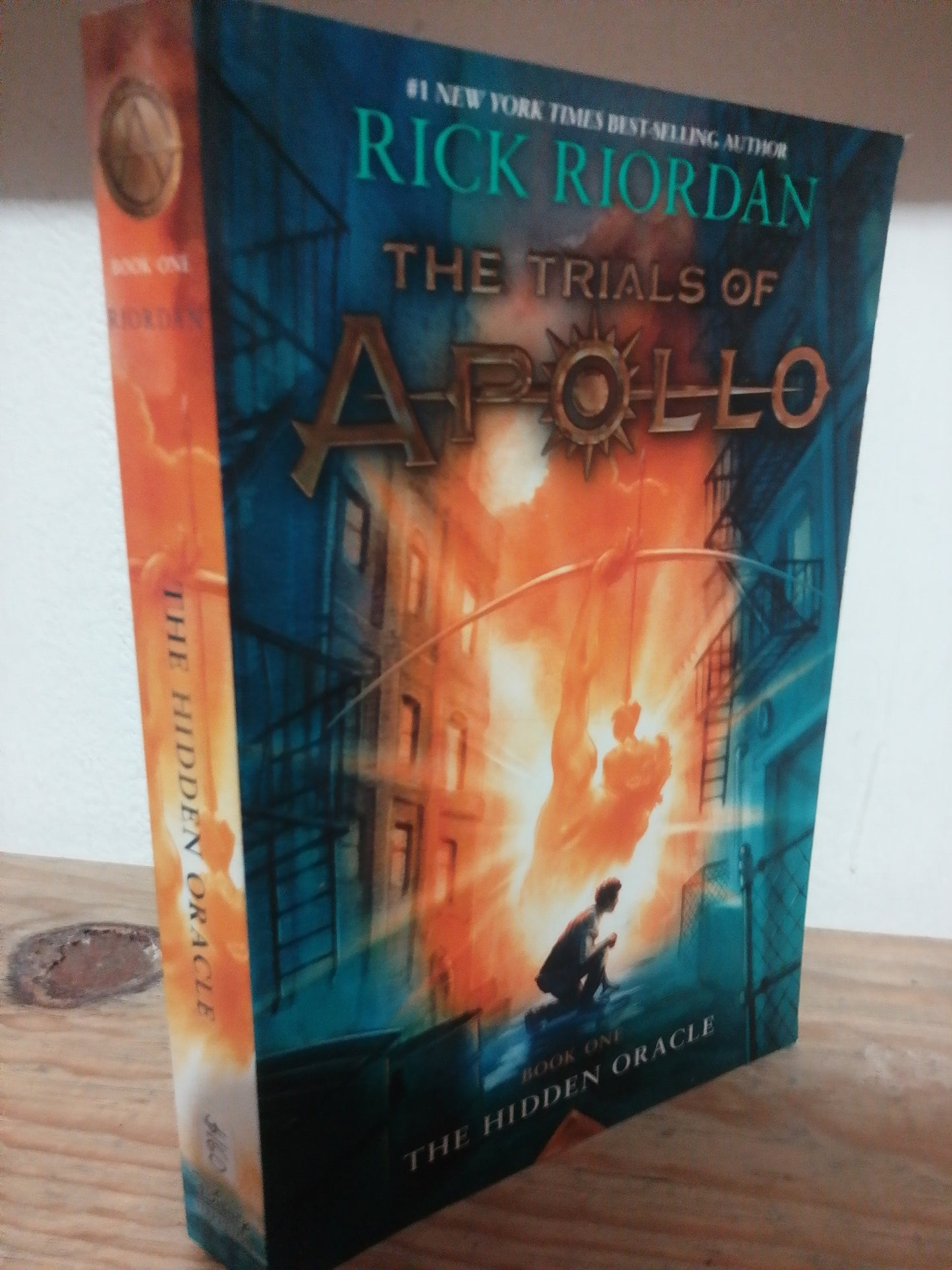 THE TRIALS OF APOLLO POR RICK RIORDAN USADO IDIOMAS JUAREZ