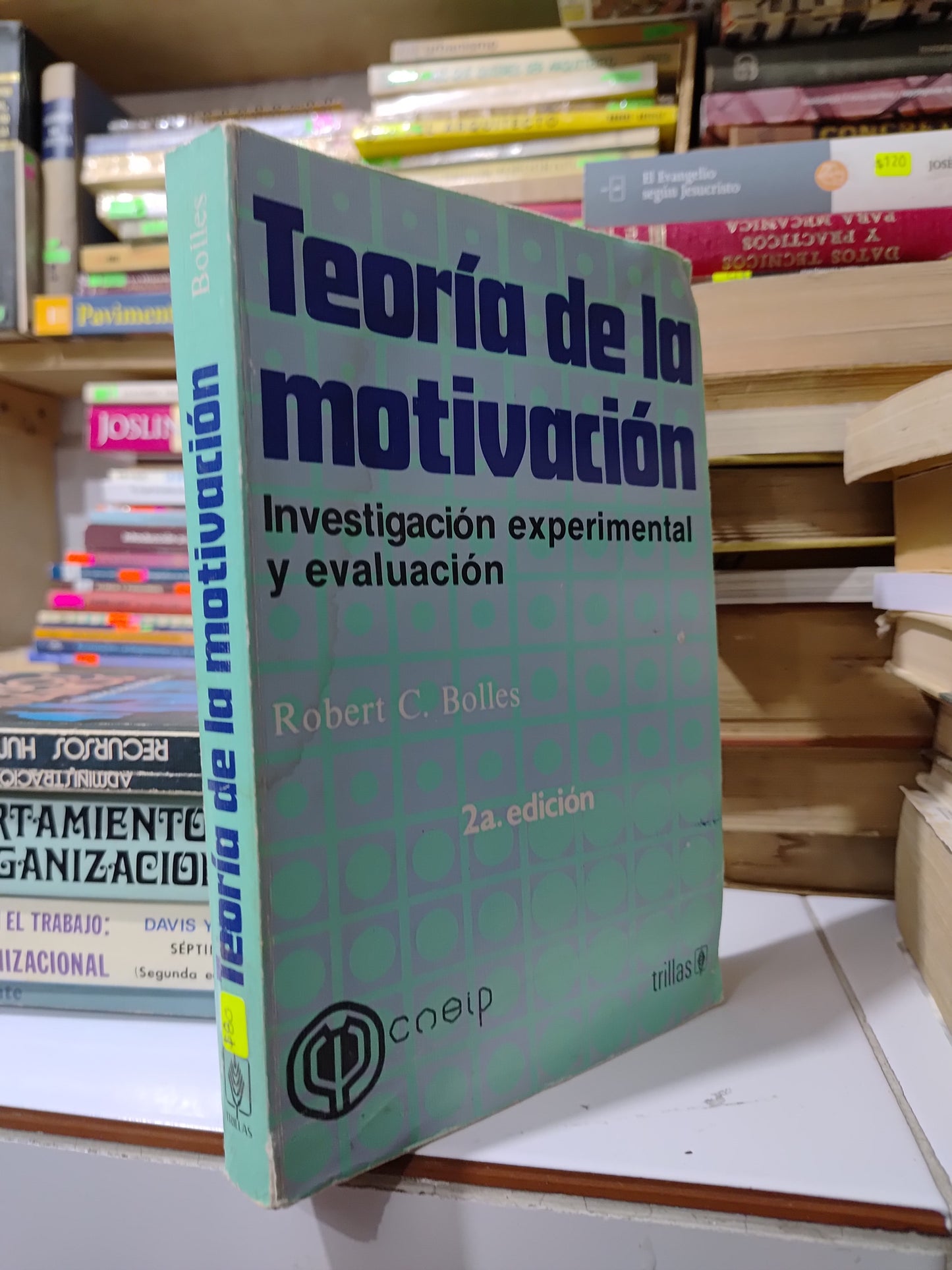TEORIA DE LA MOTIVACION POR ROBERT C. BOLLES USADO PSICOLOGIA JUAREZ 507