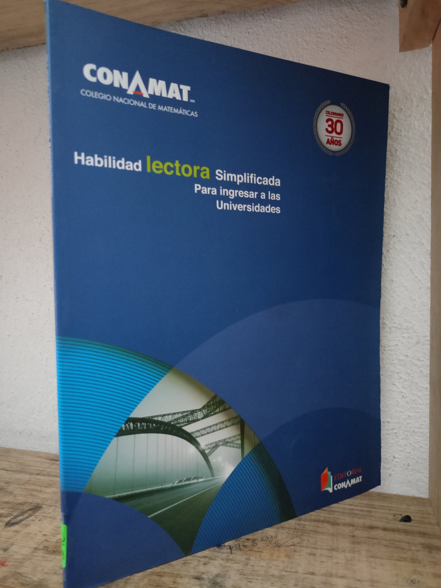 HABILIDAD LECTORA SIMPLIFICADA PARA INGRESAR A LAS UNIVERSIDADES USADO EDUCACIÓN LITERARIA 305