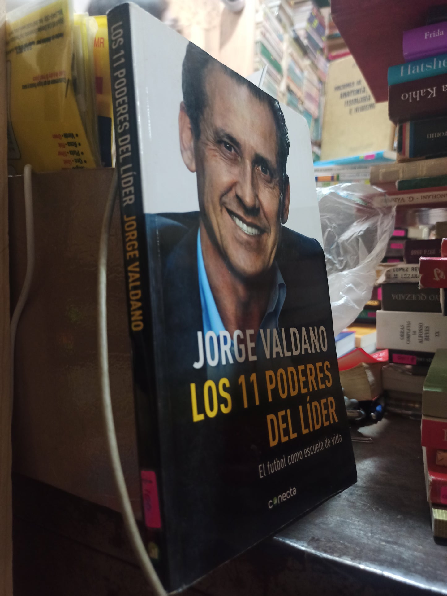 LOS 11 PODERES DEL LIDER POR JORGE VALDANO USADO SUP PERSONAL ALDAMA