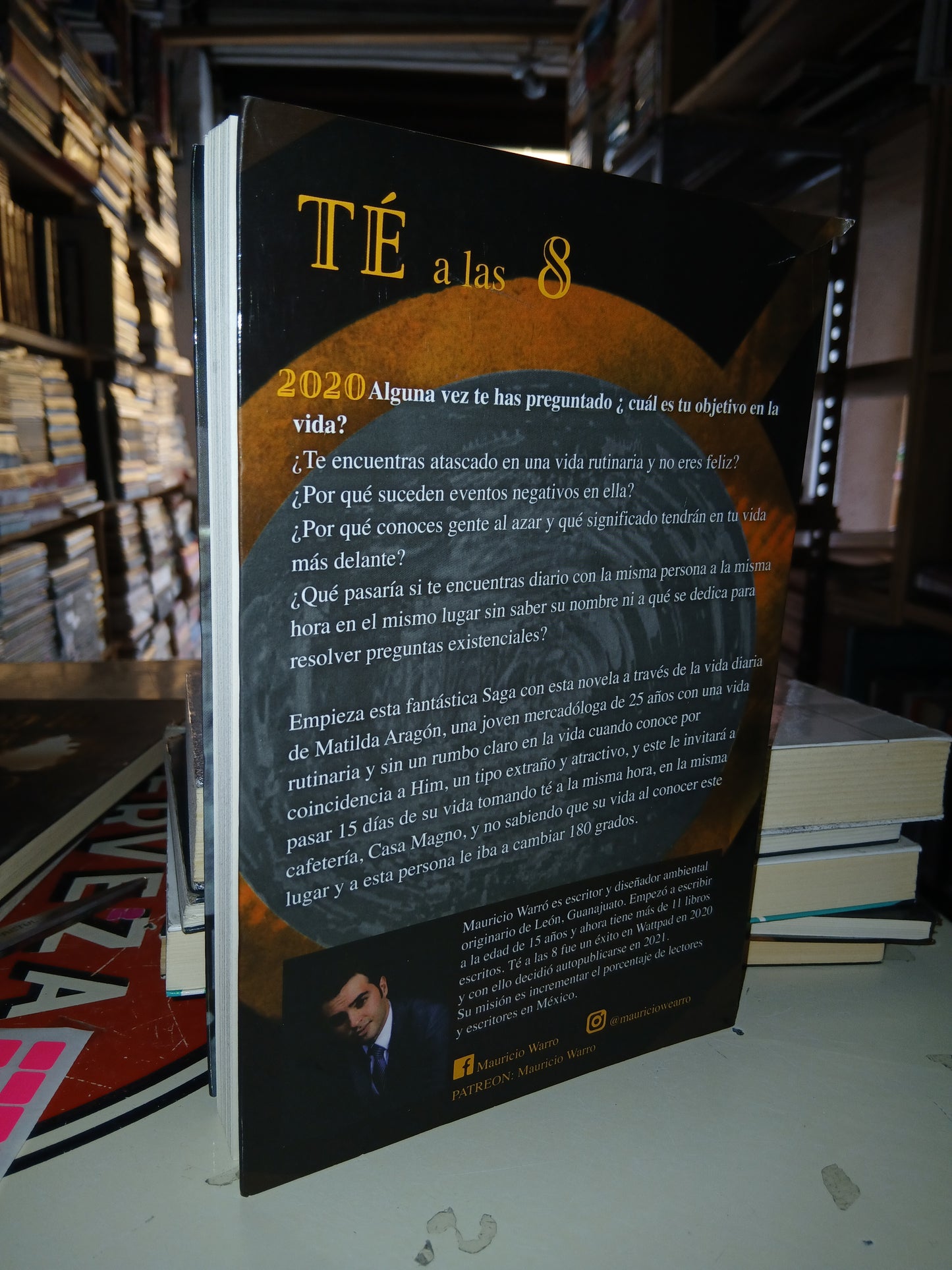 TÉ A LAS 8 POR MAURICIO WARRÔ USADO NOVELA LITERARIO 207