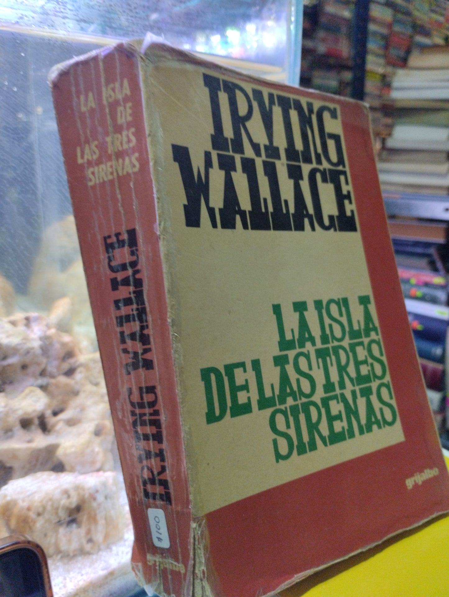 LA ISLA DE LAS TRES SIRENAS POR IRVING WALLACE USADO NOVELAS ALDAMA
