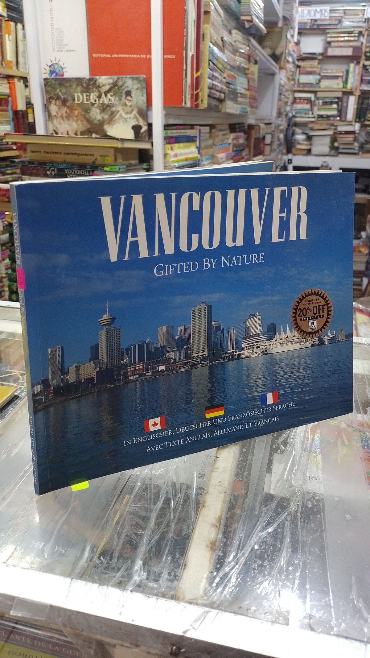 VANCOUVER POR GIFTED BY NATURE USADO IDIOMAS JUAREZ 507