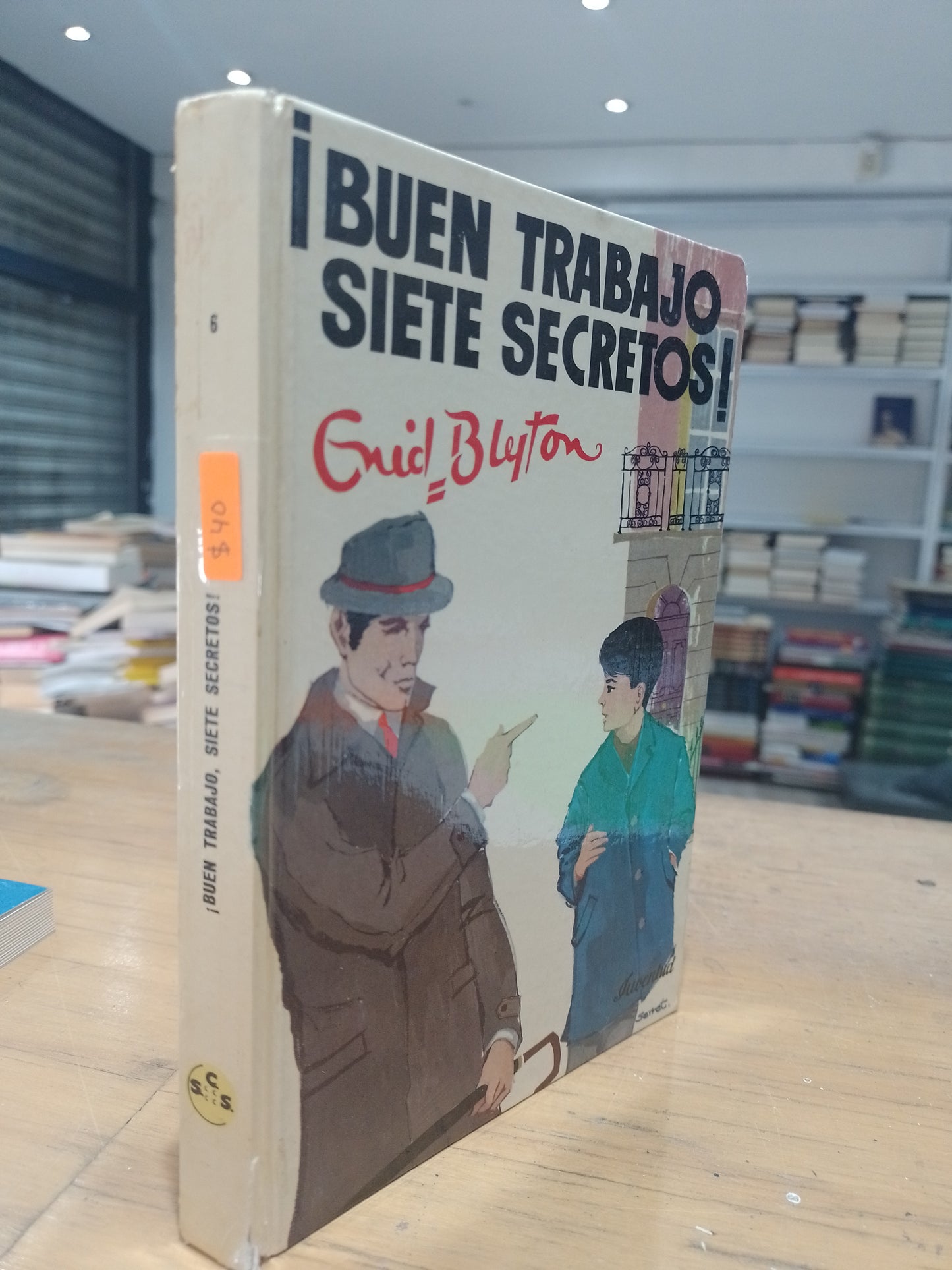 BUEN TRABAJO SIETE SECRETOS POR ENID BLYTON USADO NOVELA JUAREZ 515