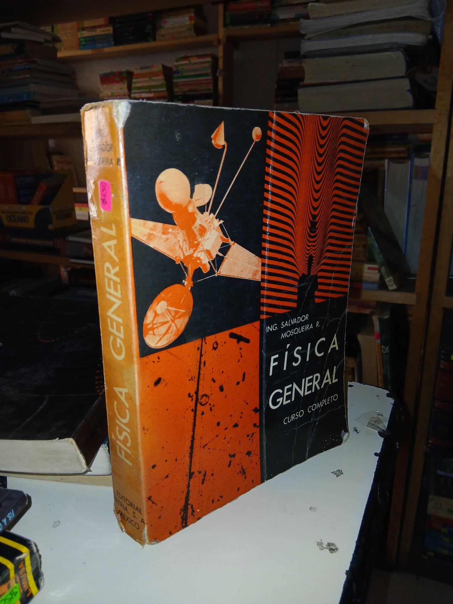 FÍSICA GENERAL CURSO COMPLETO POR SALVADOR MOSQUEIRA R. USADO MATEMÁTICAS LITERARIO 207