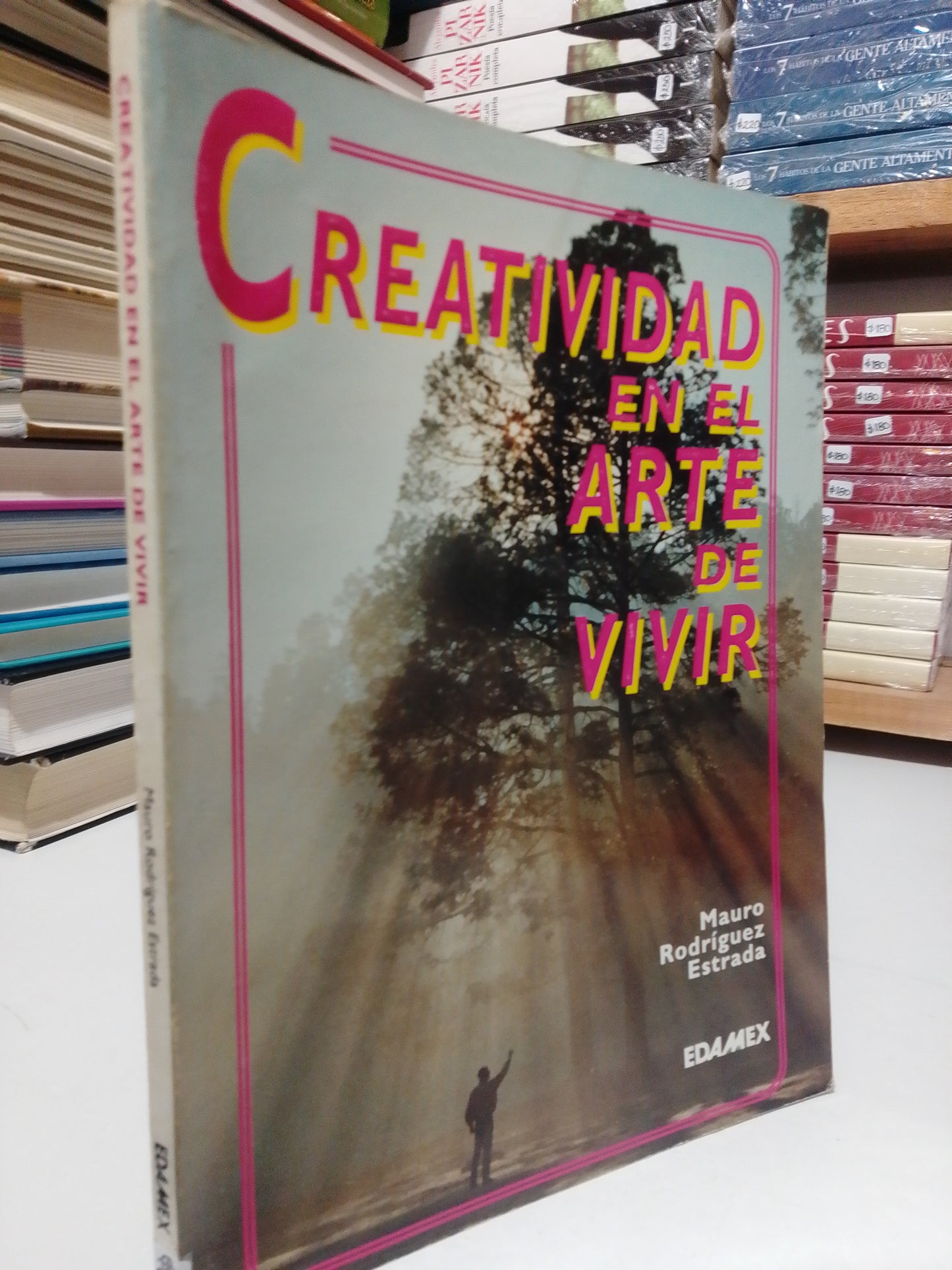 CREATIVIDAD EN EL ARTE DE VIVIR POR MAURO RODRÍGUEZ ESTRADA USADO SUP.PERSONAL JUÁREZ