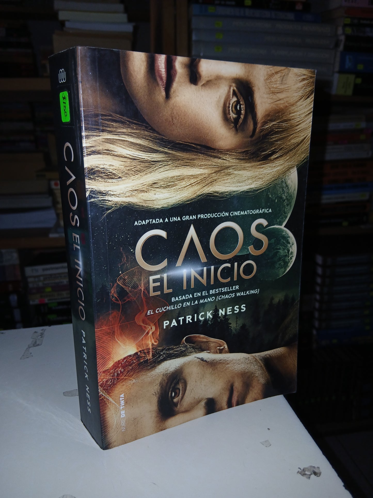 CAOS EL INICIO POR PATRICK NESS USADO NOVELA LITERARIO 207