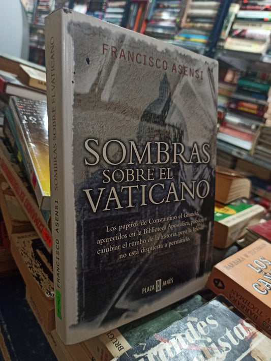SOMBRAS SOBRE EL VATICANO POR FRANCISCO ASENSI USADO NOVELAS ALDAMA