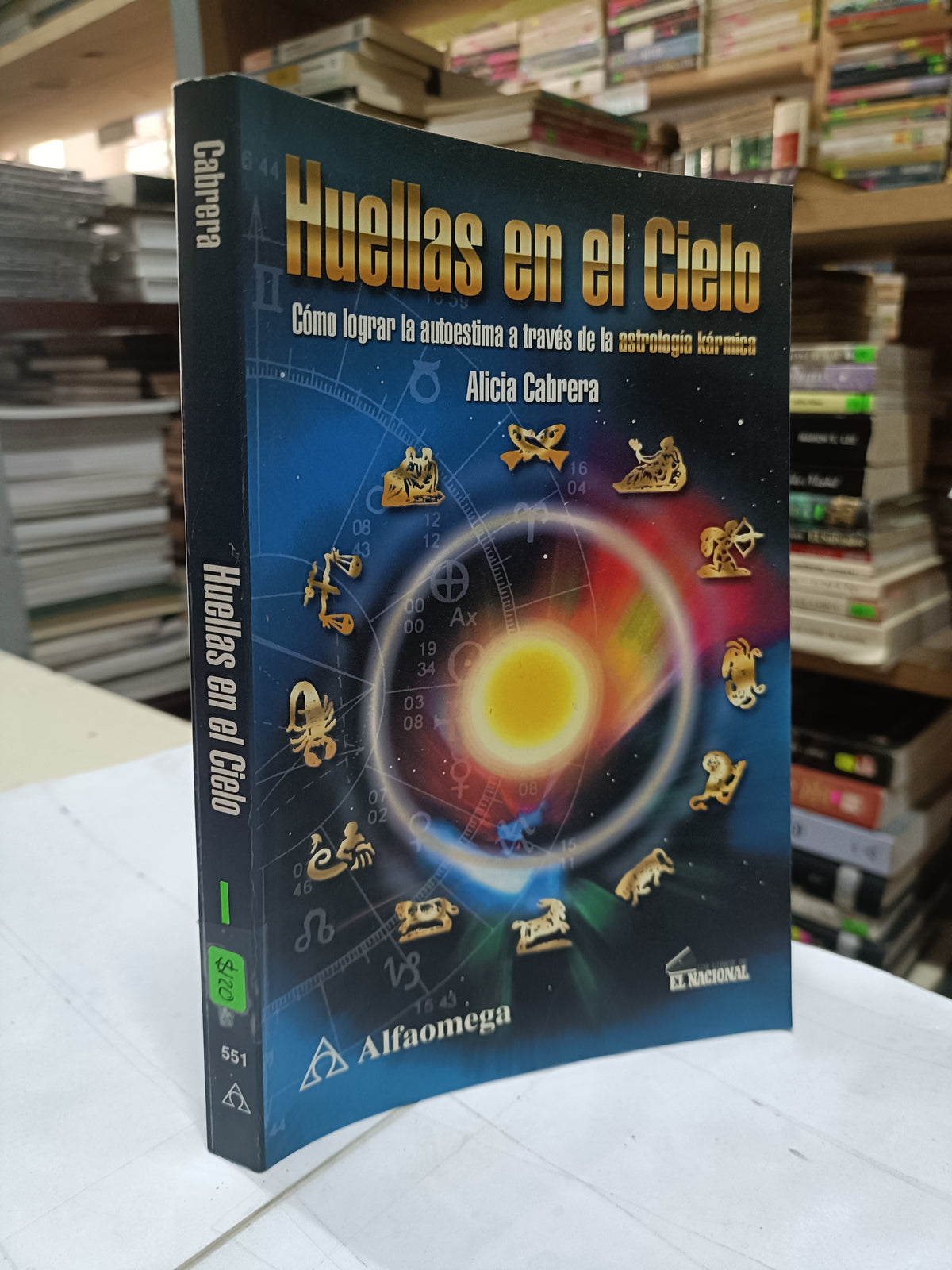 HUELLAS EN EL CIELO POR ALICIA CABRERA USADO ESOTERISMO LITERARIO 207