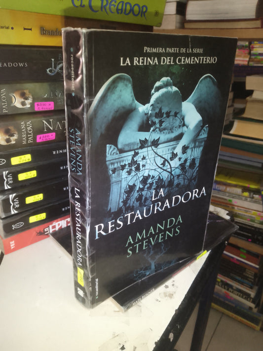 LA RESTAURADORA POR AMANDA STEVENS USADO NOVELA LITERARIO 207