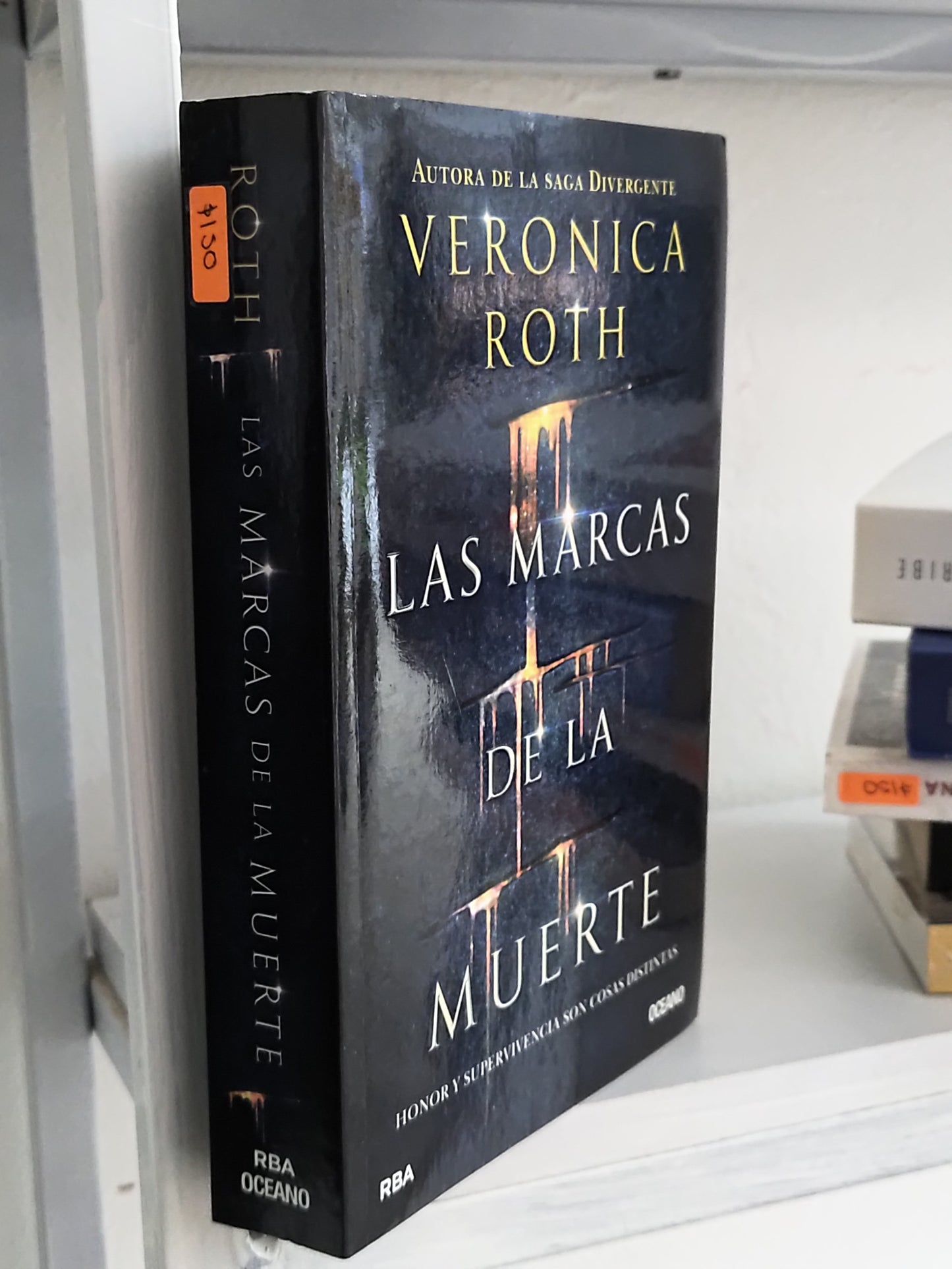 LAS MARCAS DE LA MUERTE POR VERONICA ROTH USADO NOVELAS JUAREZ 515