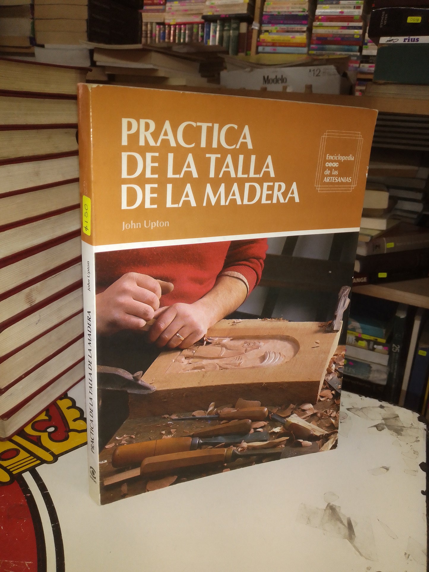 PRACTICA DE LA TALLA DE LA MADERA POR JOHN UPTON USADO OFICIOS LITERARIO 207