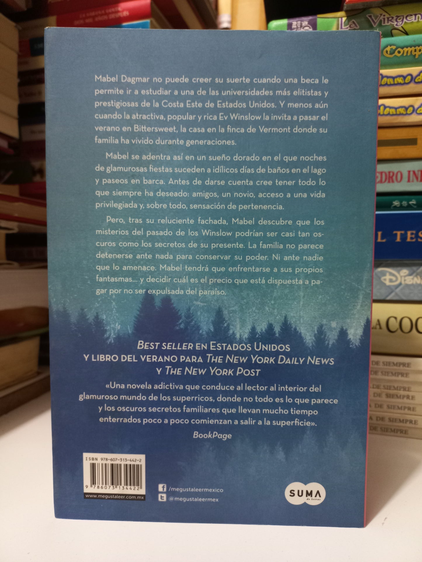 UN VERANO EN EL PARAÍSO POR MIRANDA BEVERLY-WHITTEMORE USADO NOVELA JUÁREZ