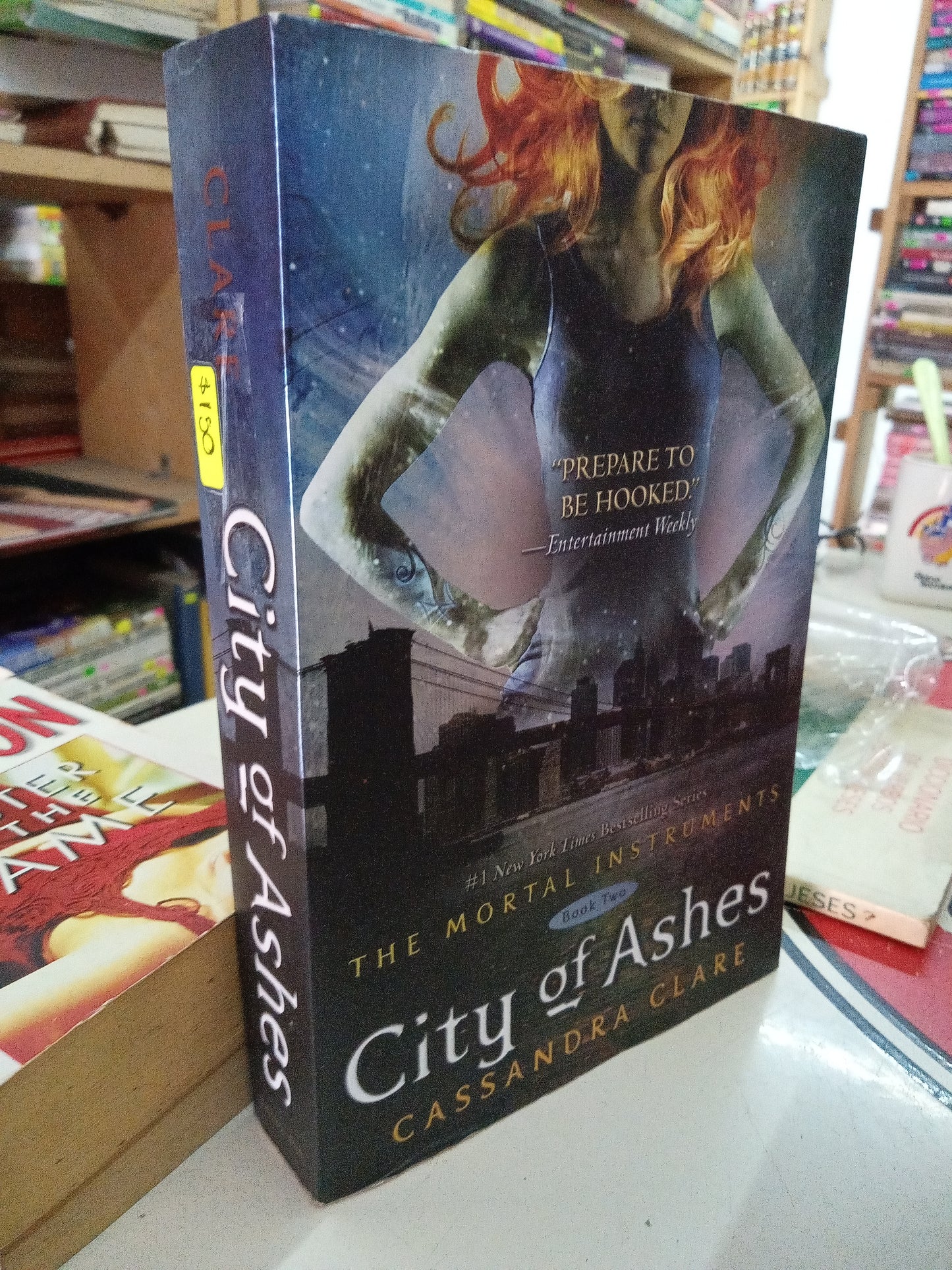 CITY OF ASHES POR CASSANDRA CLARE USADO IDIOMAS LITERARIO 207