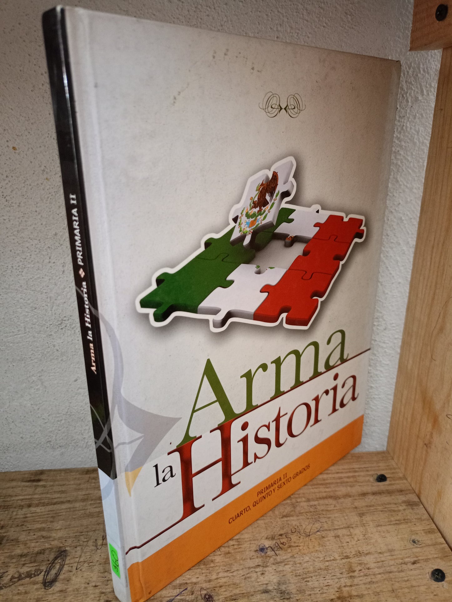 ARMA LA HISTORIA USADO HISTORIA LITERARIO 305