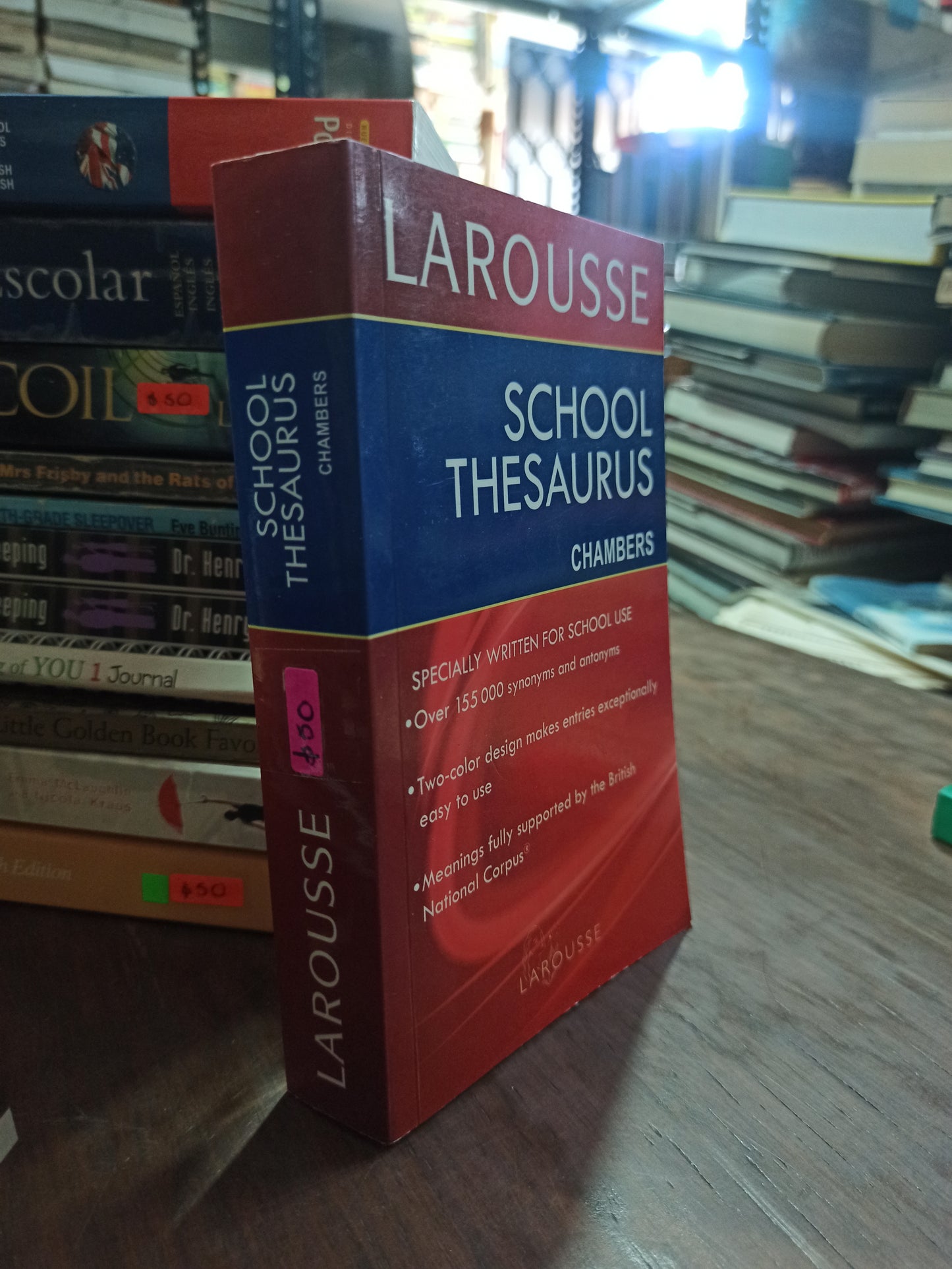 SCHOOL THESAURUS POR EDITORIAL LAROUSSE USADO IDIOMAS ALDAMA
