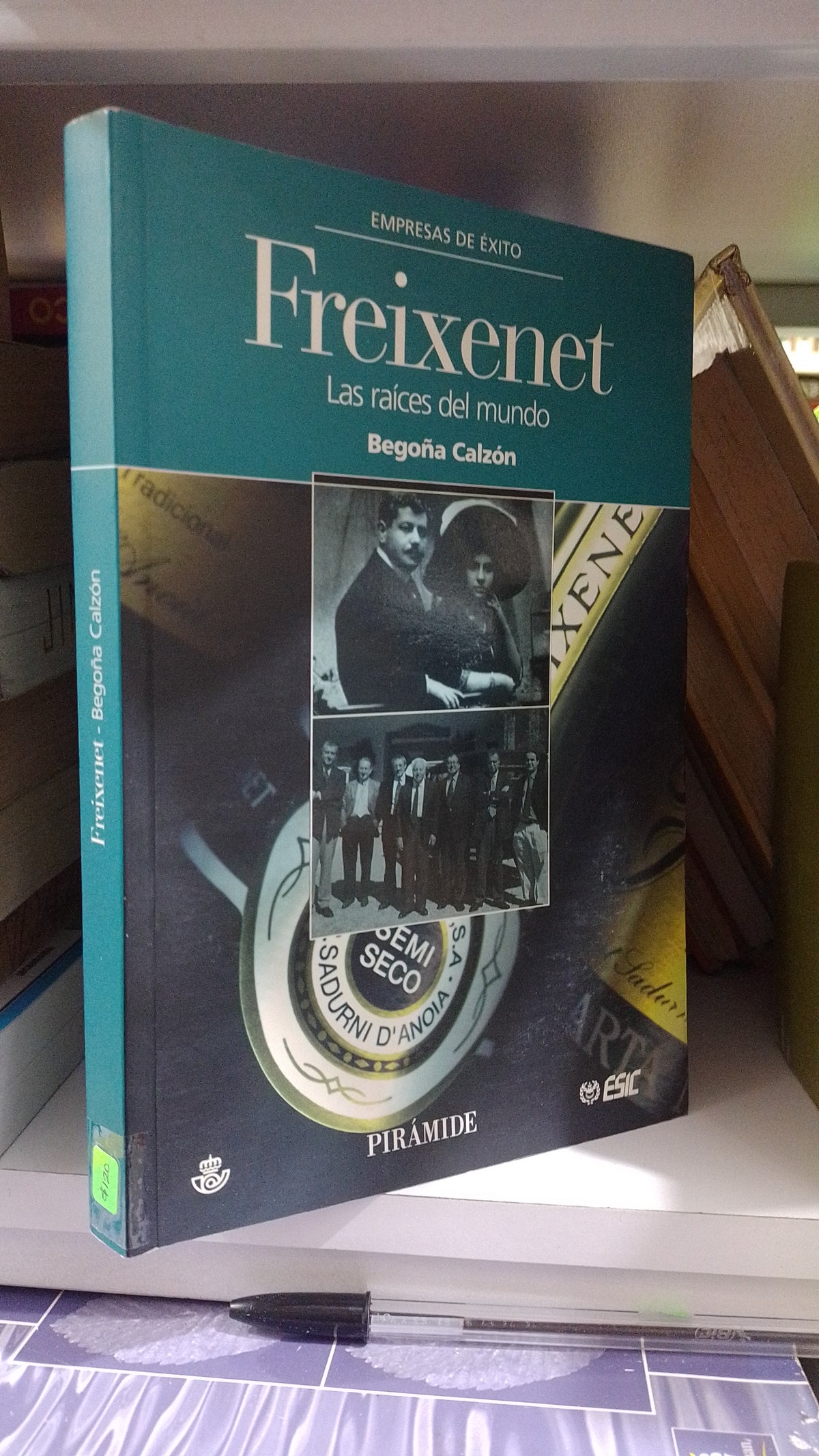 FREIXENET POR BEGOÑA CALZON USADO SOCIOLOGIA JUAREZ 507