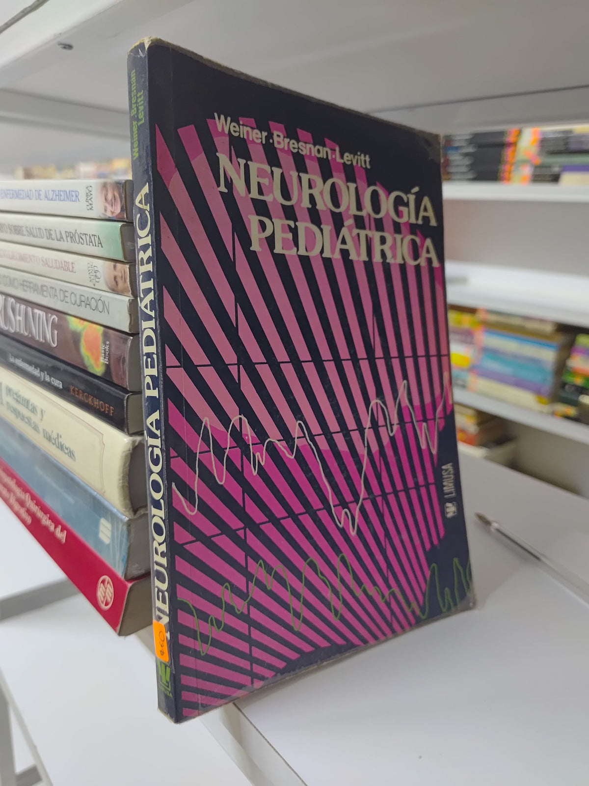 NEUROLOGIA PEDIATRICA POR WEINER  BRESNAN Y LEVITT USADO SALUD JUAREZ 515