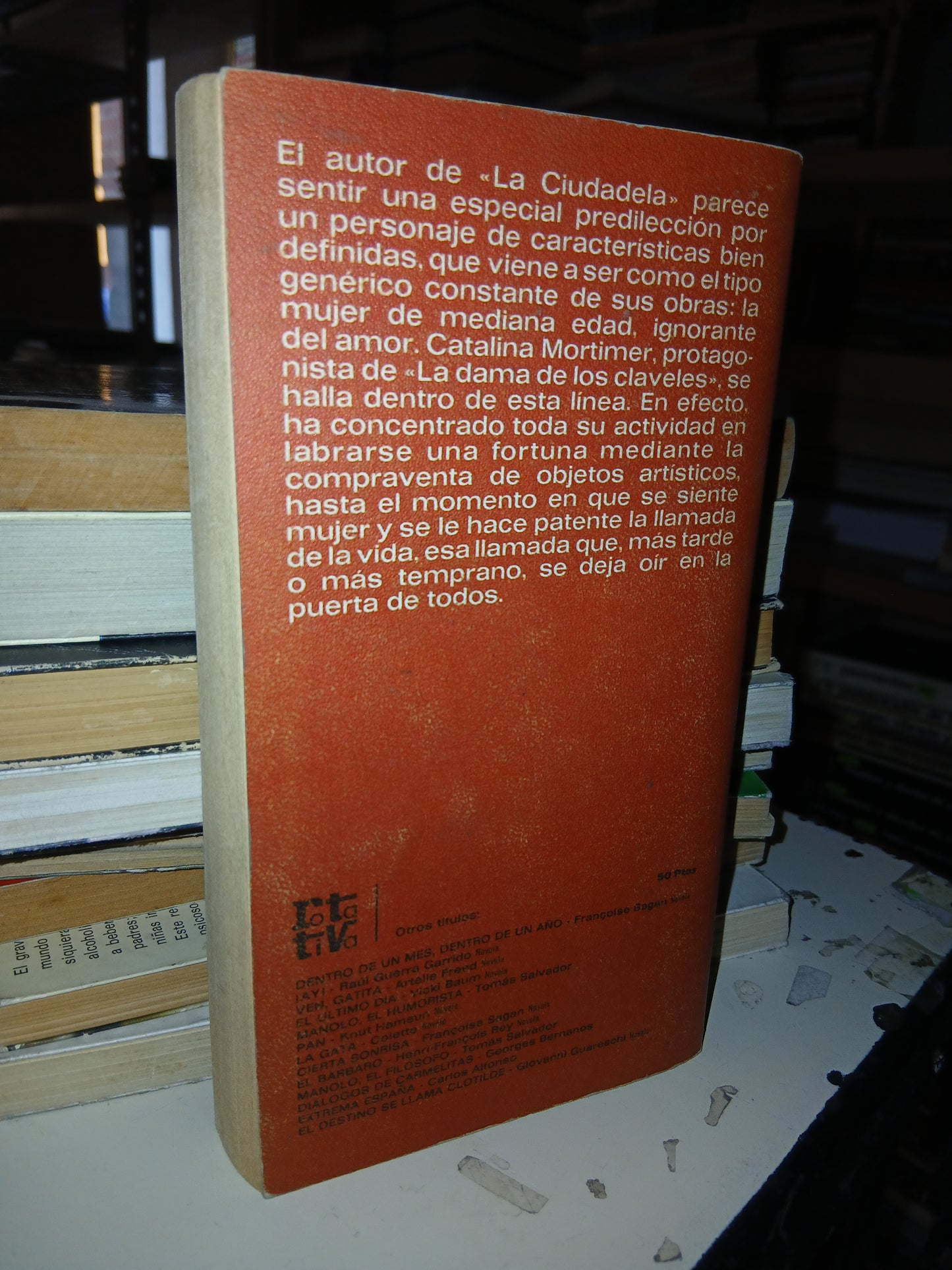 LA DAMA DE LOS CLAVELES A.J. CRONIN USADO NOVELA LITERARIO 207