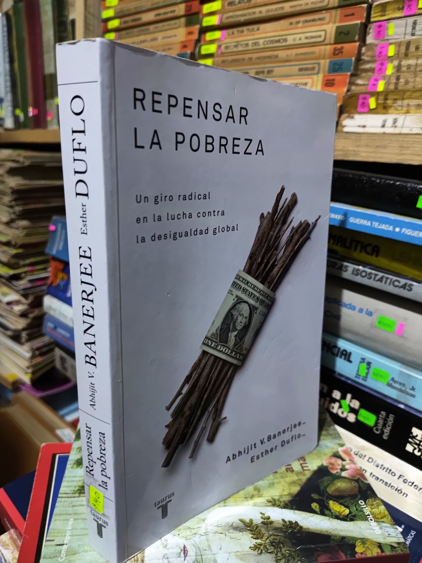 REPENSAR LA POBREZA POR ABHIJIT V. BANERJEE USADO SOCIOLOGIA JUAREZ 507
