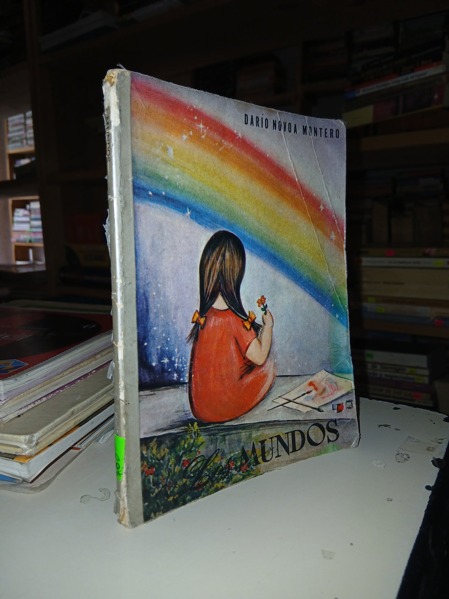 LOS MUNDOS POR DARÍO NOVOA MONTERO USADO INFANTIL LITERARIO 207