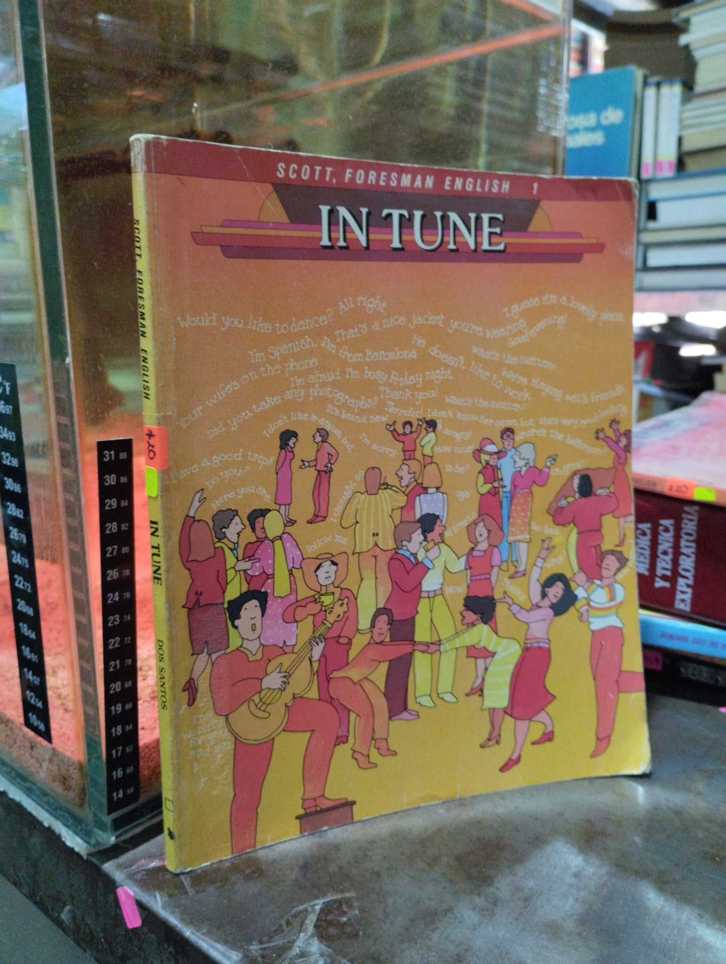 SCOTT, FORESMAN ENGLISH IN TUNE 1 POR DOS SANTOS USADO IDIOMAS ALDAMA
