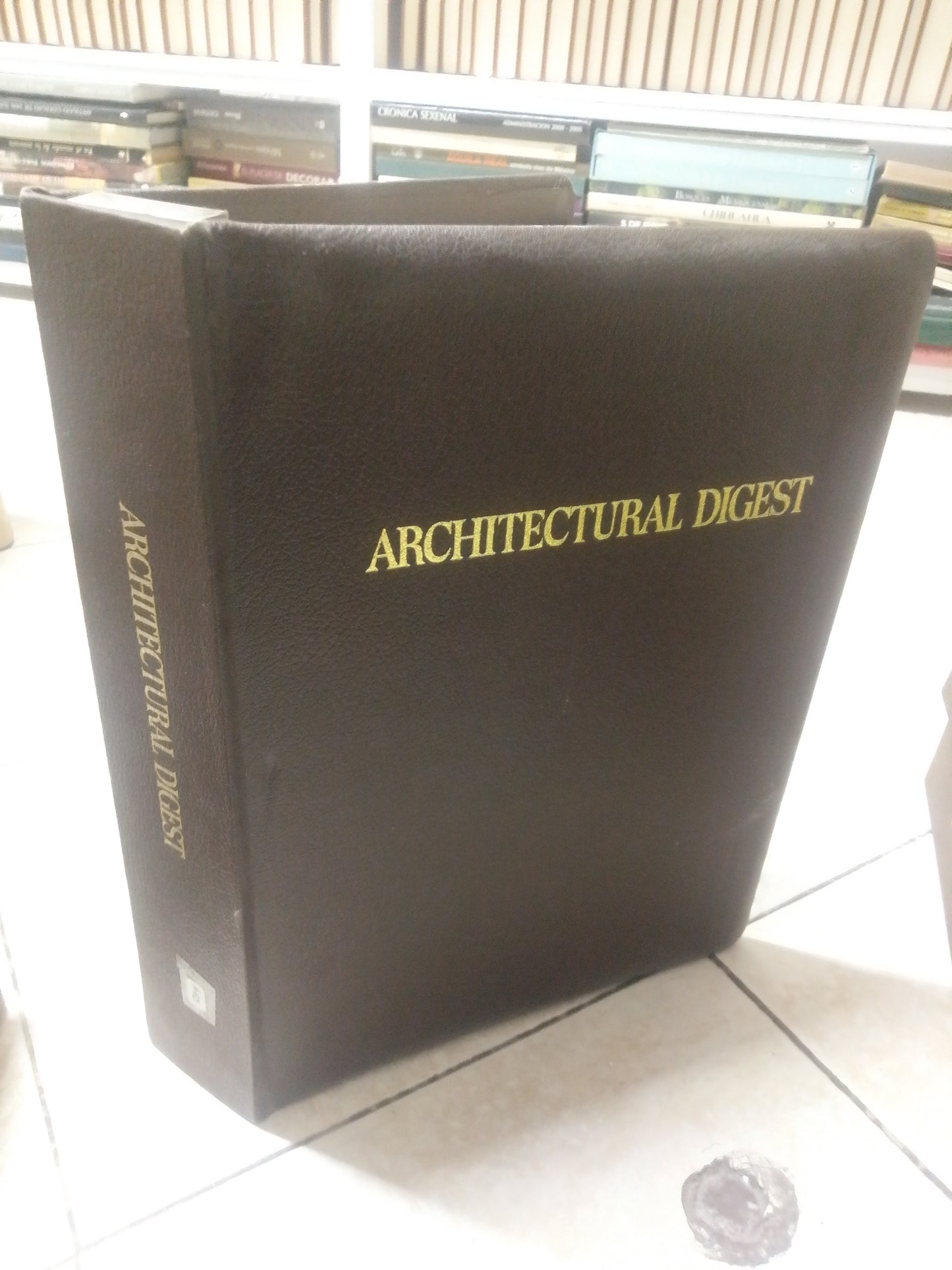REVISTA ARCHITECTURAL DIGEST 1973, POR CLEON T. KNAPP, USADO, ARQUITECTURA, JUAREZ 515