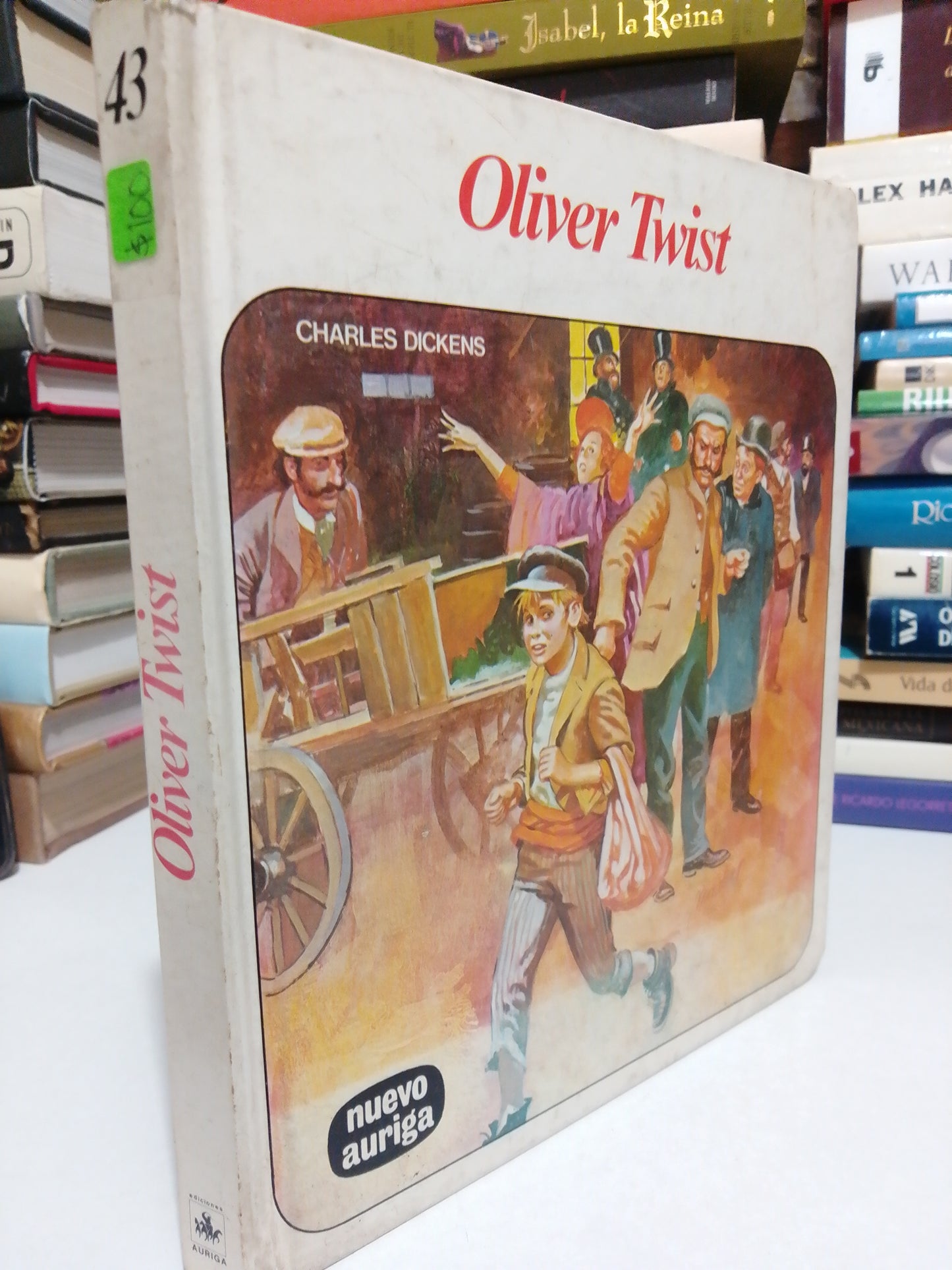 OLIVER TWIST POR CHARLES DICKENS USADO NOVELA JUÁREZ