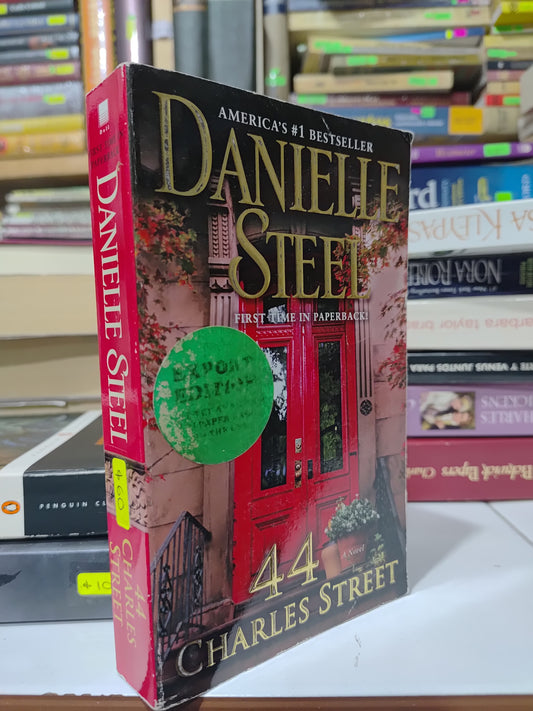 44 CHARLES STREET POR DANIELLE STEEL USADO IDIOMAS JUAREZ