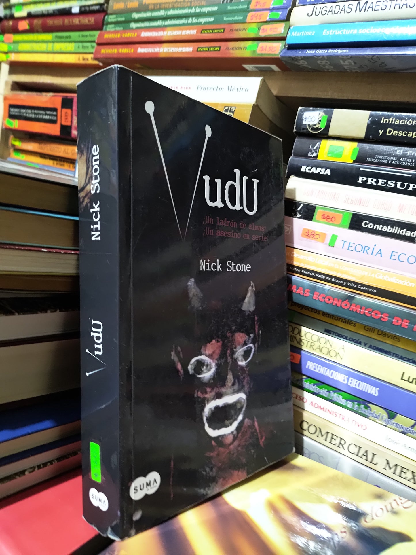 VUDU POR NICK STONE USADO NOVELAS JUAREZ