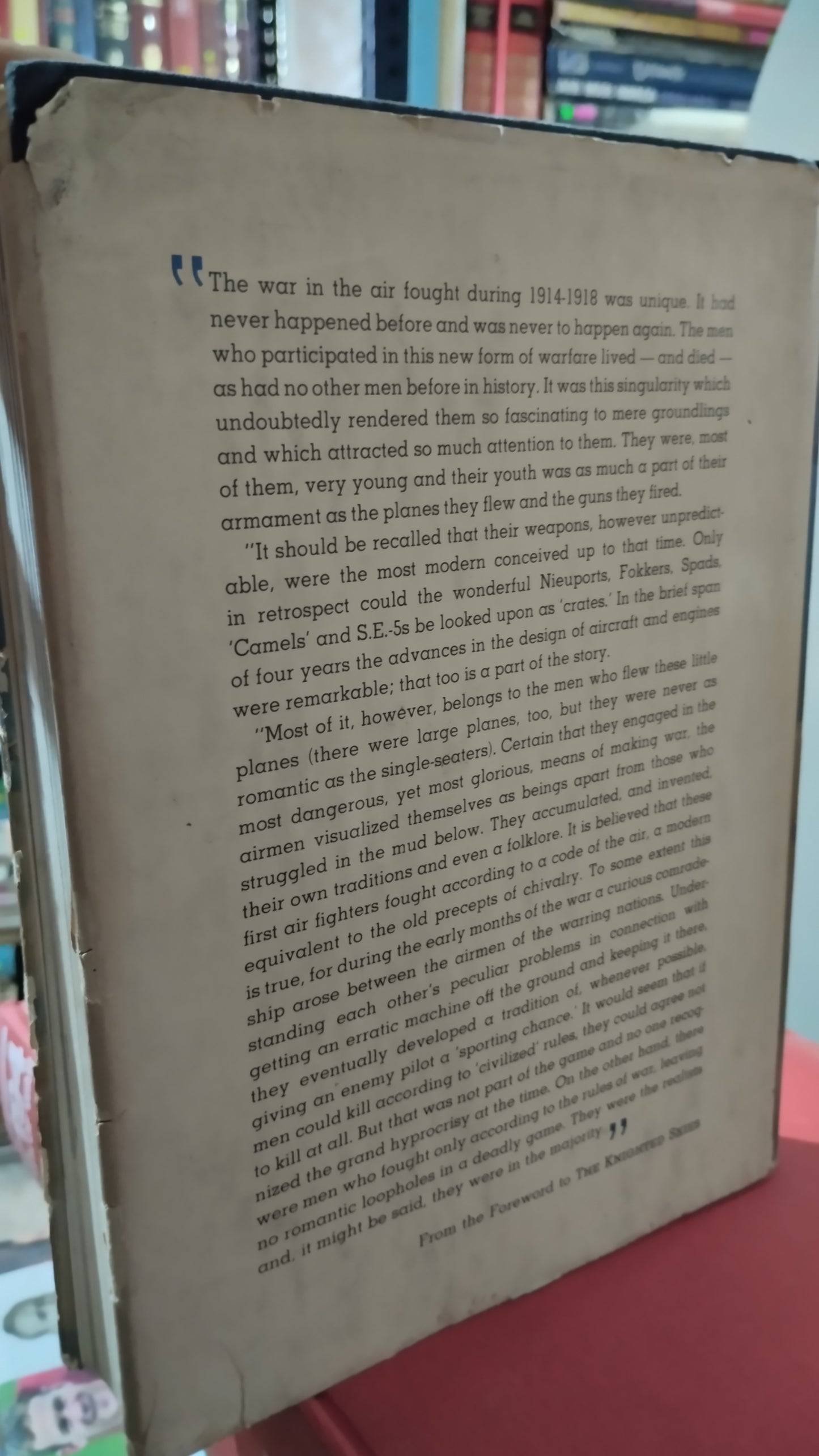 THE KNIGHTED SKIES POR EDWARD JABLONSKI LIBRO USADO HISTORIA ALDAMA