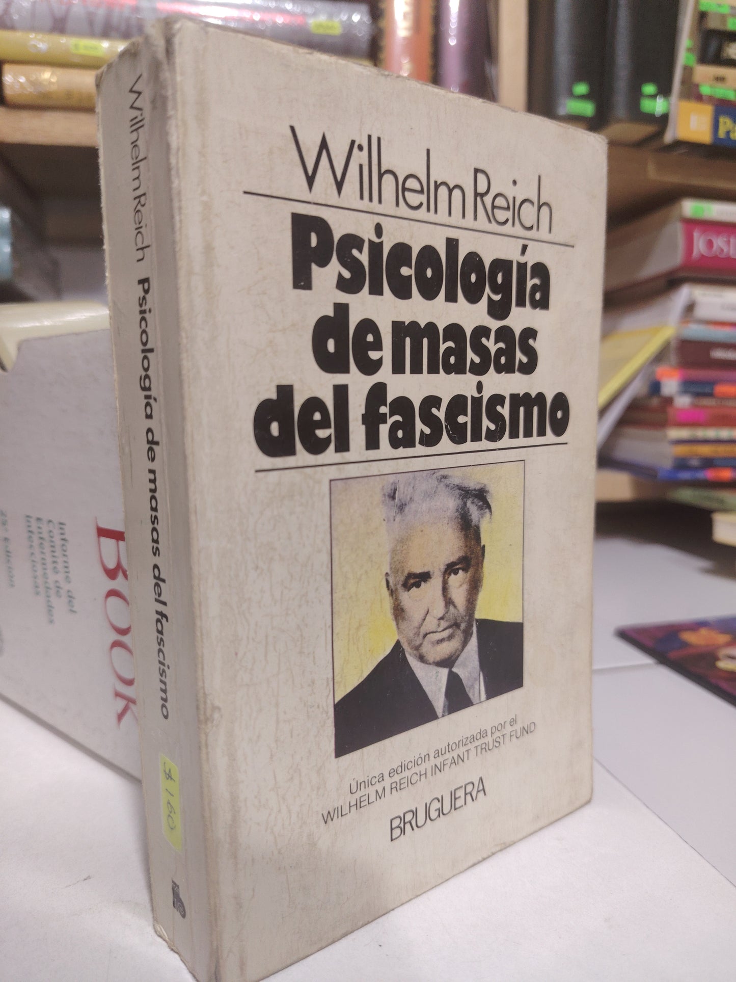PSICOLOGÍA DE MASSS DEL FASCISMO POR WILHELM REICH USADO SOCIOLOGÍA JUAREZ