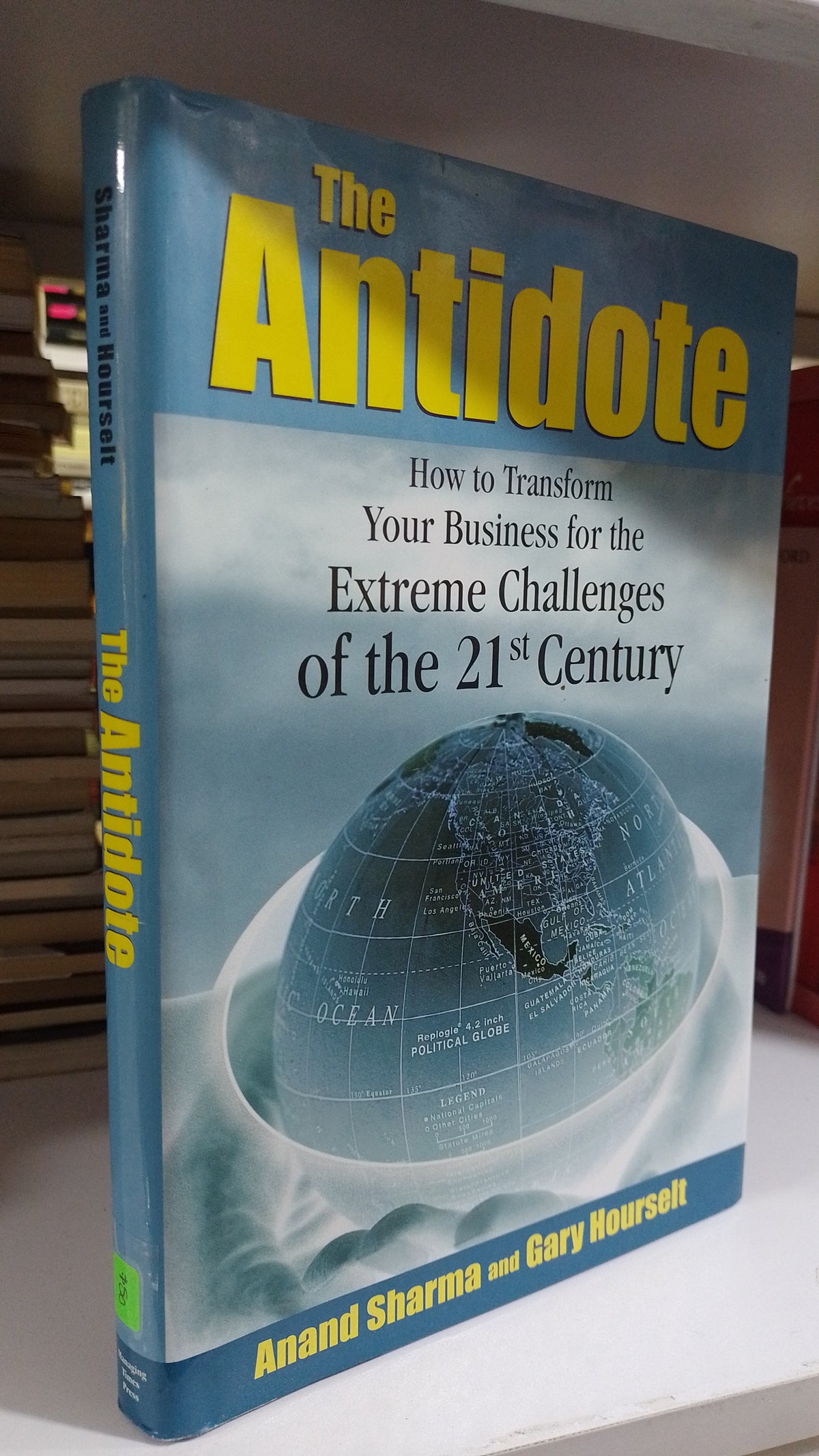 THE ANTODOTE POR SHARMA AND HOURSELF USADO IDIOMAS JUAREZ 507