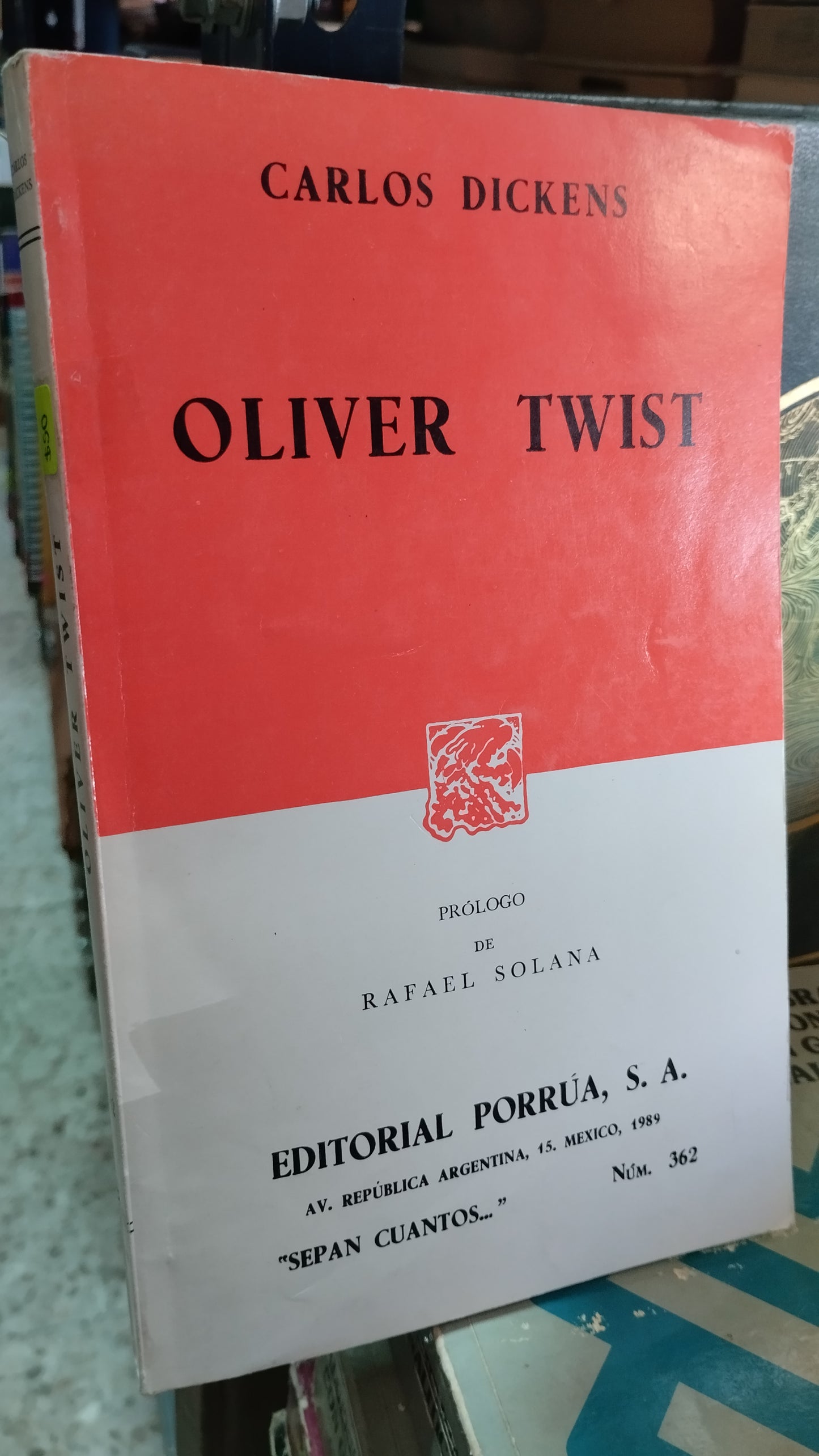OLIVER TWIST POR CARLOS DICKENS LIBRO USADO NOVELAS ALDAMA