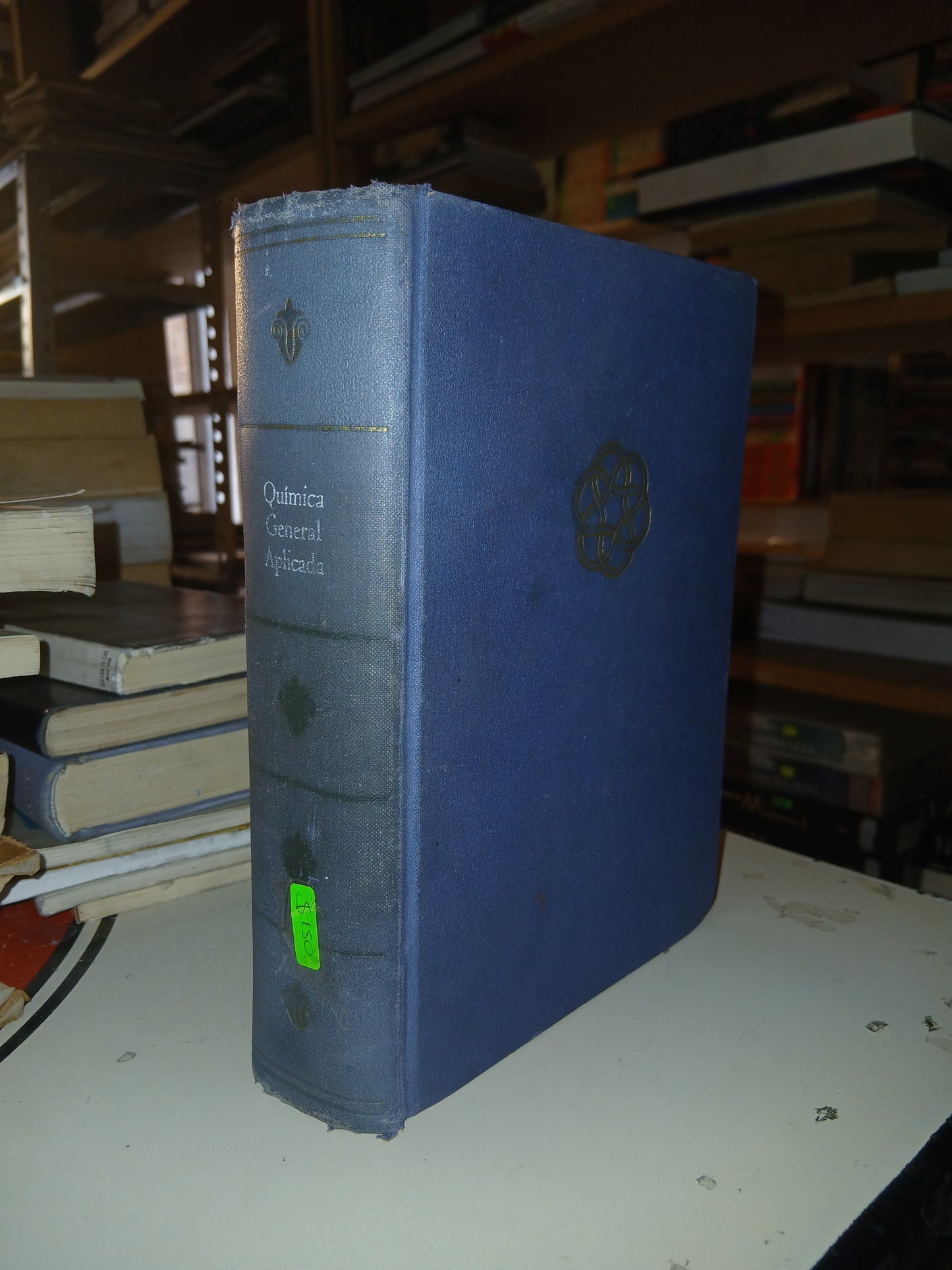 QUÍMICA GENERAL APLICADA POR LUIS POSTIGO USADO QUÍMICA LITERARIO 207