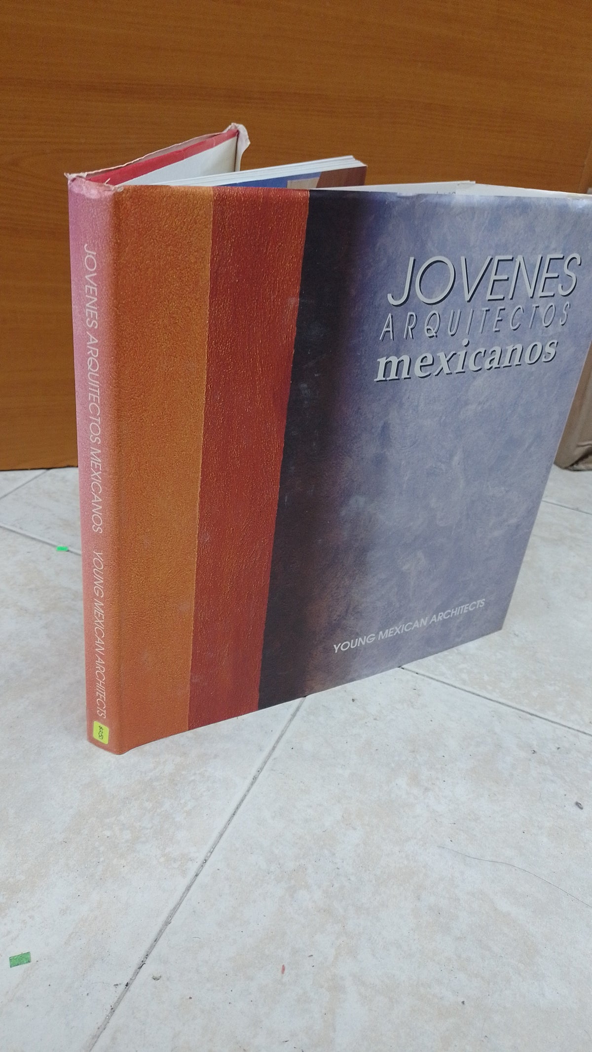 JOVENES ARQUITECTOS MEXICANOS POR AGUSTO ALVAREZ Y LORENZO ALDANA USADO ARQUITECTURA JUAREZ 515