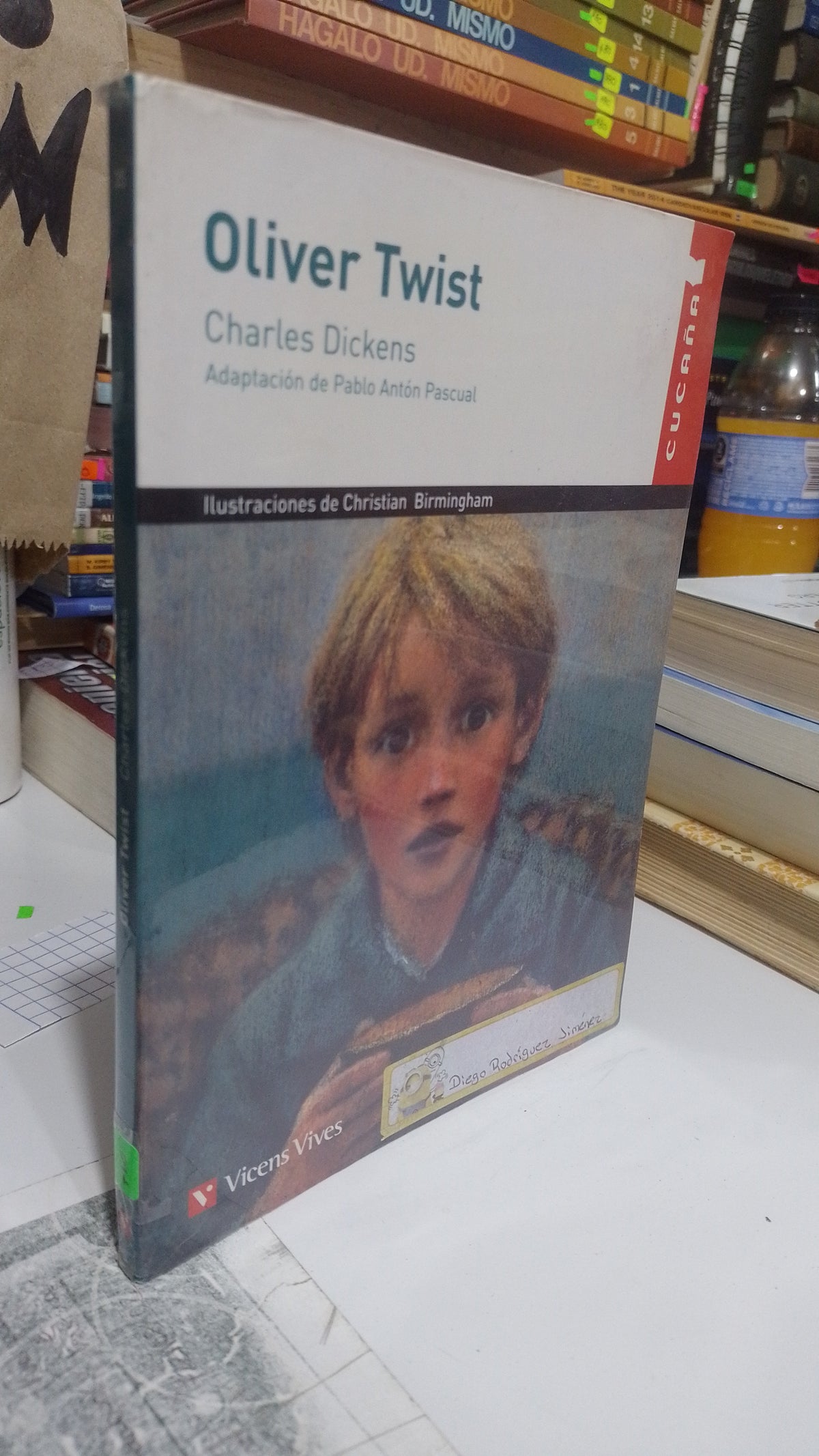 OLIVER TWIST POR CHARLES DICKENS USADO INFANTIL JUAREZ 507