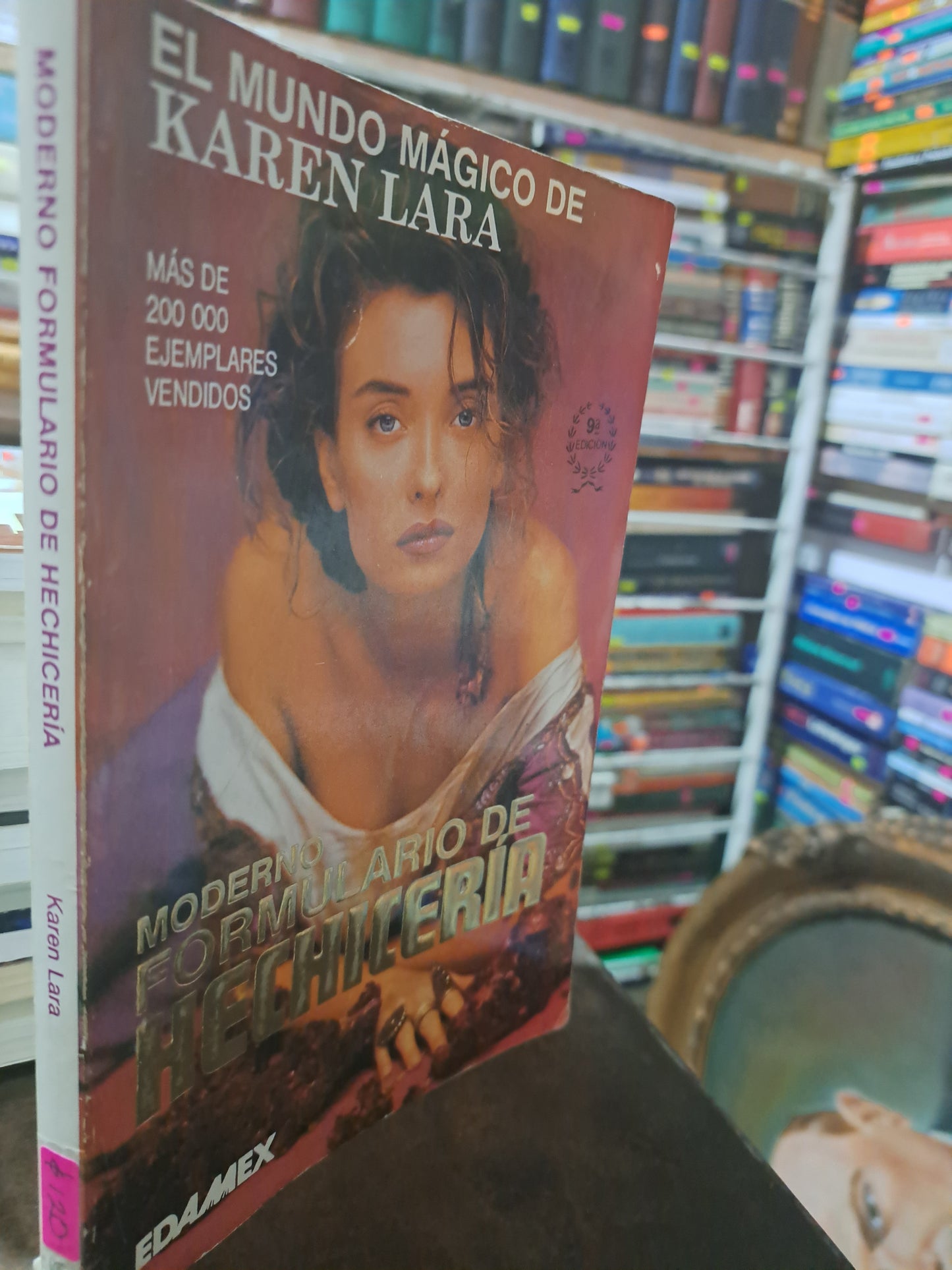 MODERNO FORMULARIO DE HECHICERÍA KAREN LARA USADO ESOTERISMO ALDAMA