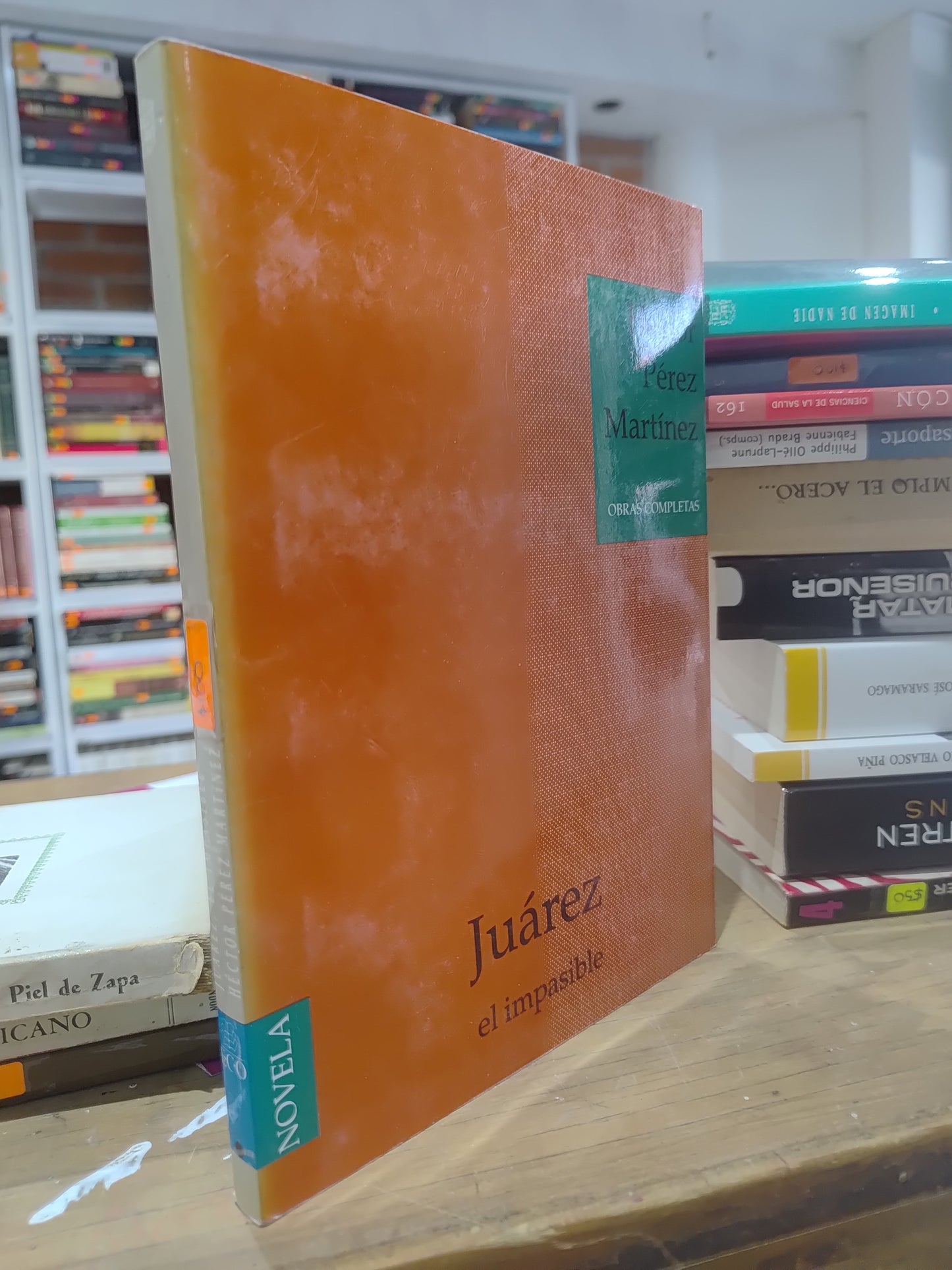JUAREZ EL IMPASIBLE POR HECTOR PEREZ MARTINEZ USADO NOVELAS JUAREZ 515