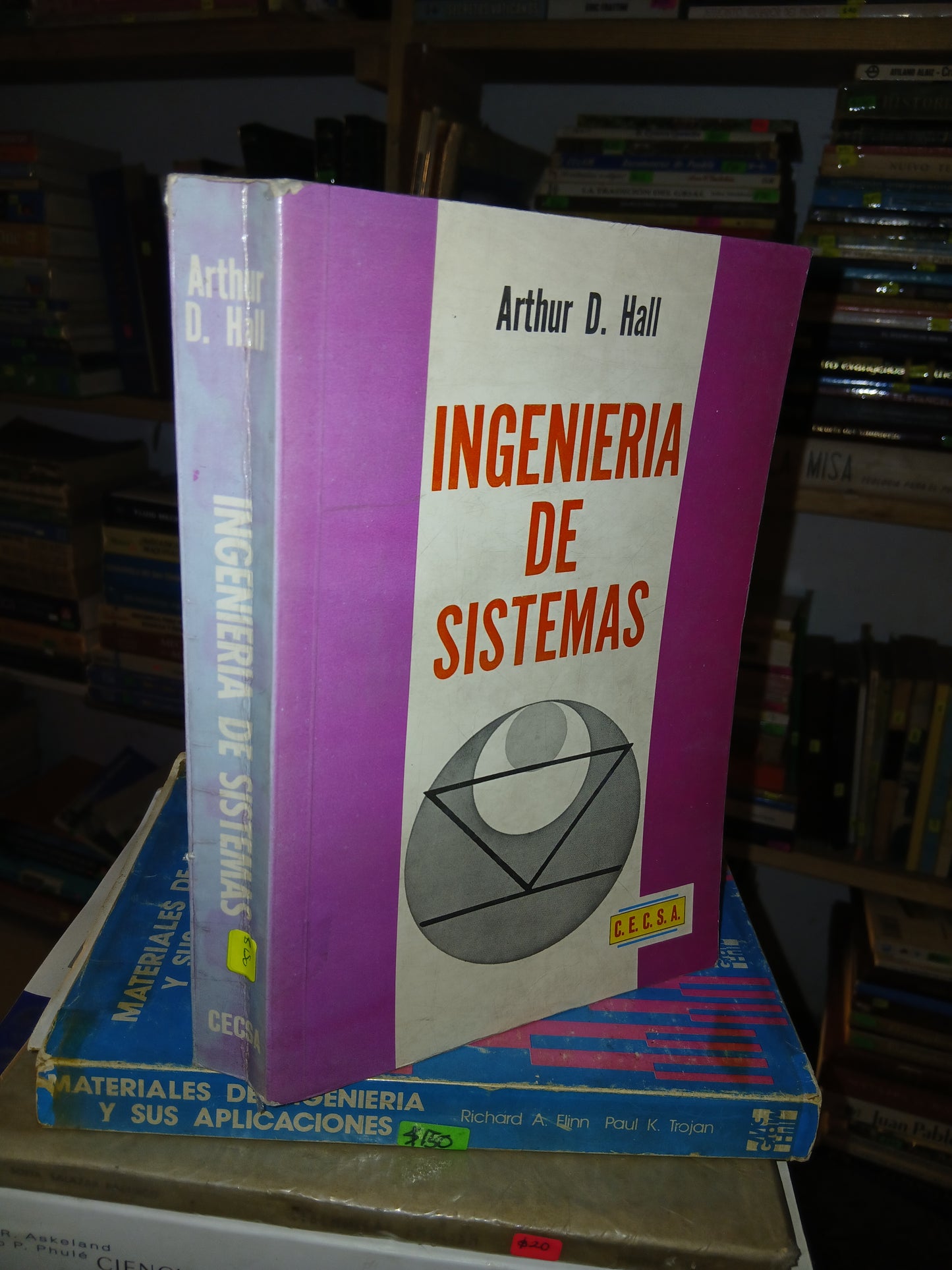 INGENIERÍA DE SISTEMAS POR ARTHUR D. HALL USADO INGENIERÍA LITERARIO 207