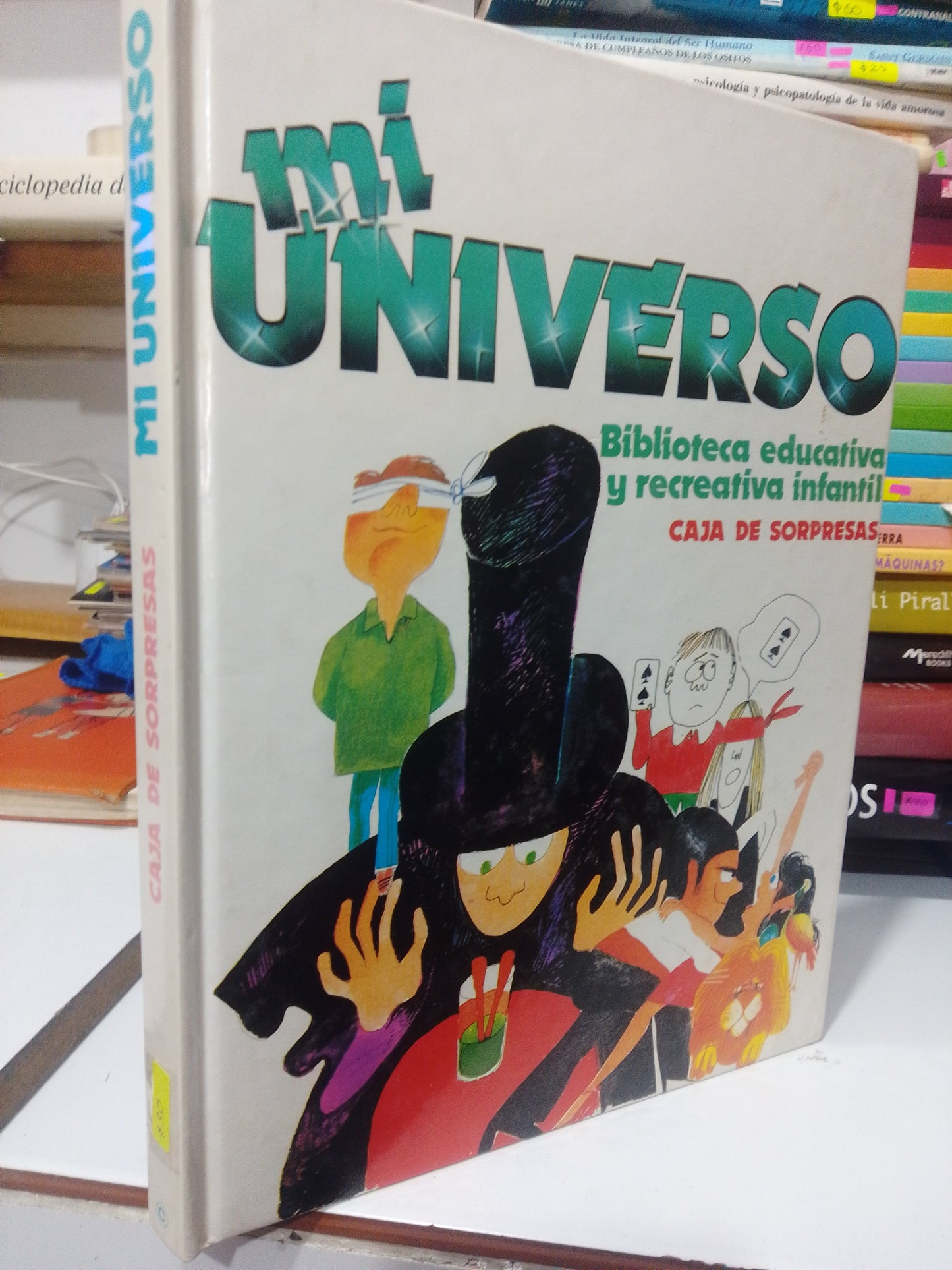 CAJA DE SORPRESAS MI UNIVERSO USADO INFANTIL JUAREZ