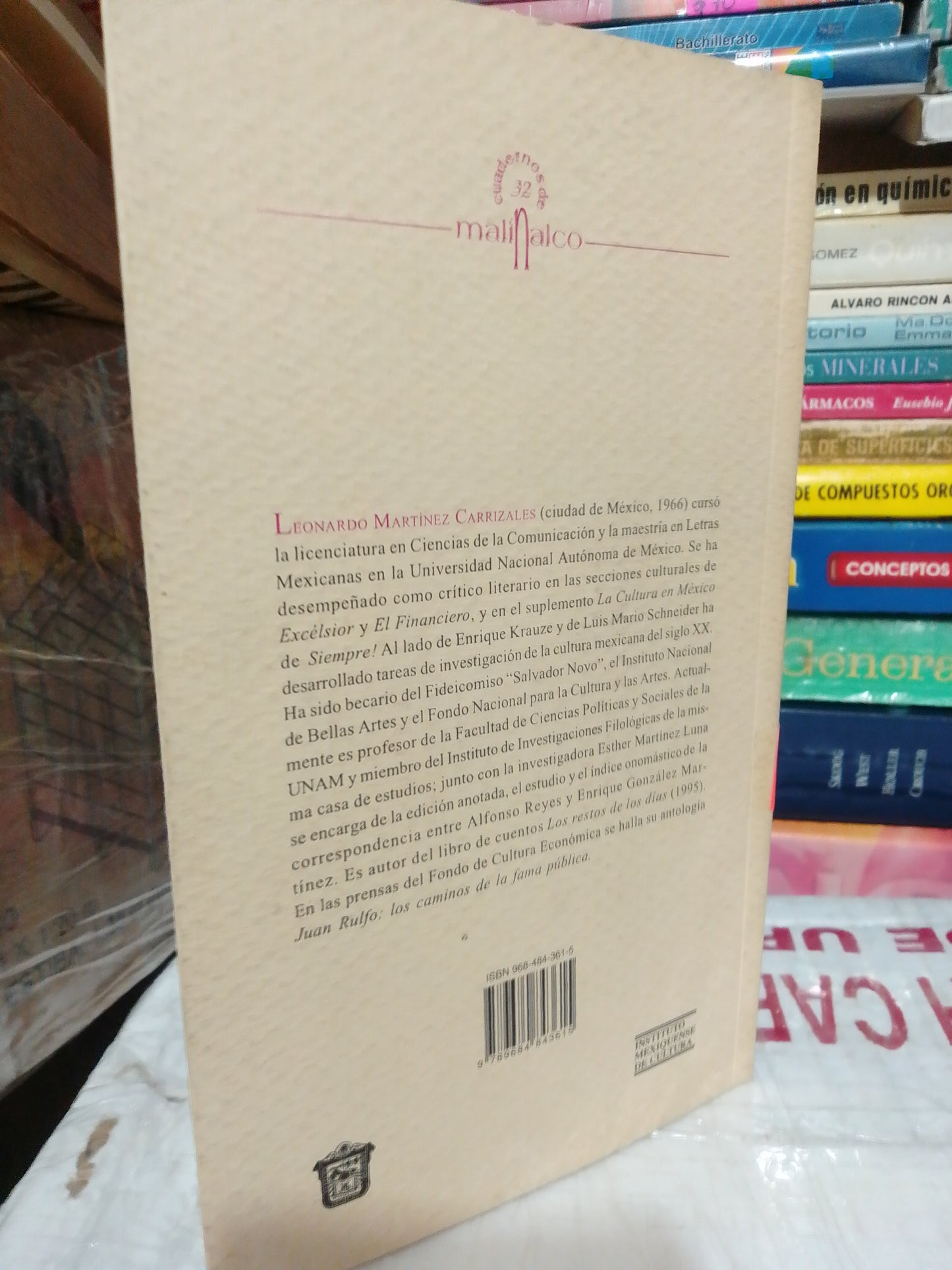 LA LECCION DEL MAESTROS Y OTROS ENSAYOS PIR LEONARDO MARTÍNEZ USADO NOVELA JUÁREZ