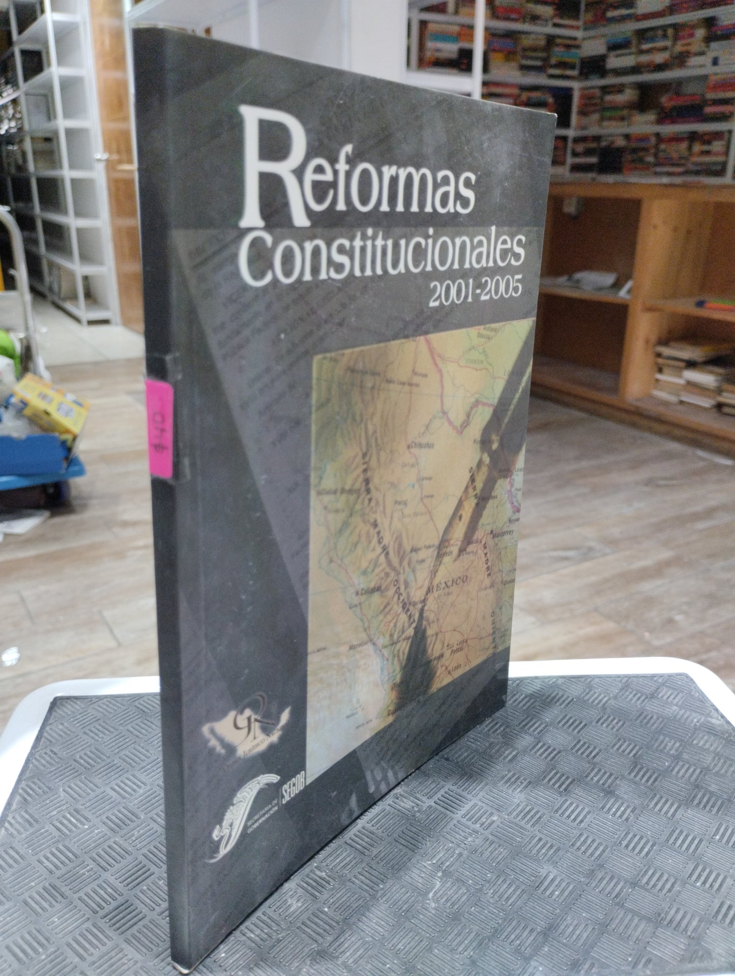 REFORMAS CONSTITUCIONALES 2001 2005 POR VARIOS AUTORES USADO HISTORIA JUAREZ 515