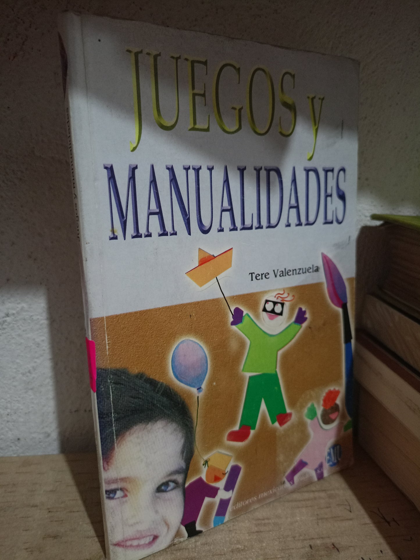 JUEGOS Y MANUALIDADES POR TERE VALENZUELA USADO INFANTIL LITERARIO 305