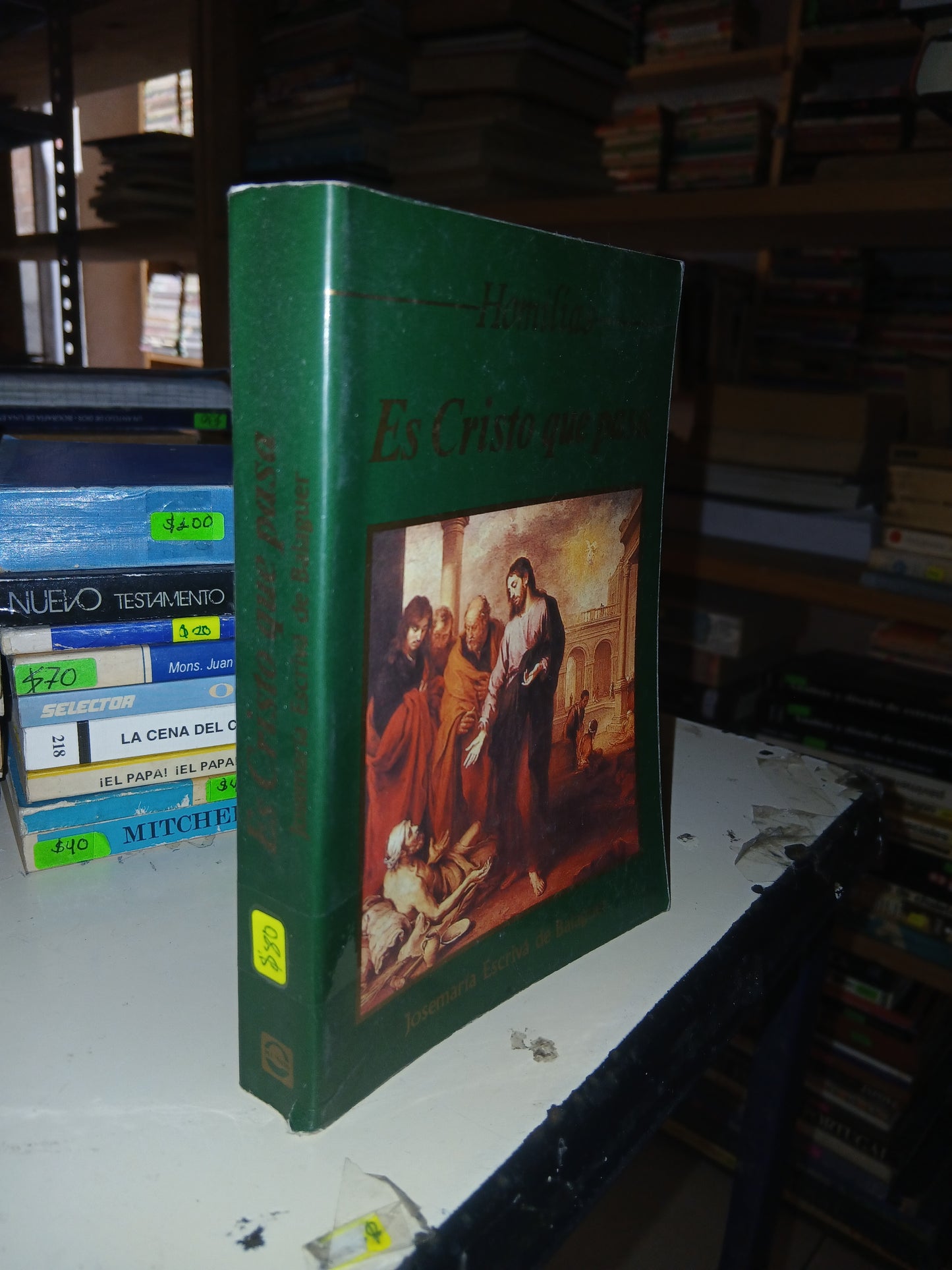 ES CRISTO QUE PASA POR JOSEMARÍA ESCRIVÁ DE BALAGUER USADO RELIGIÓN LITERARIO 207