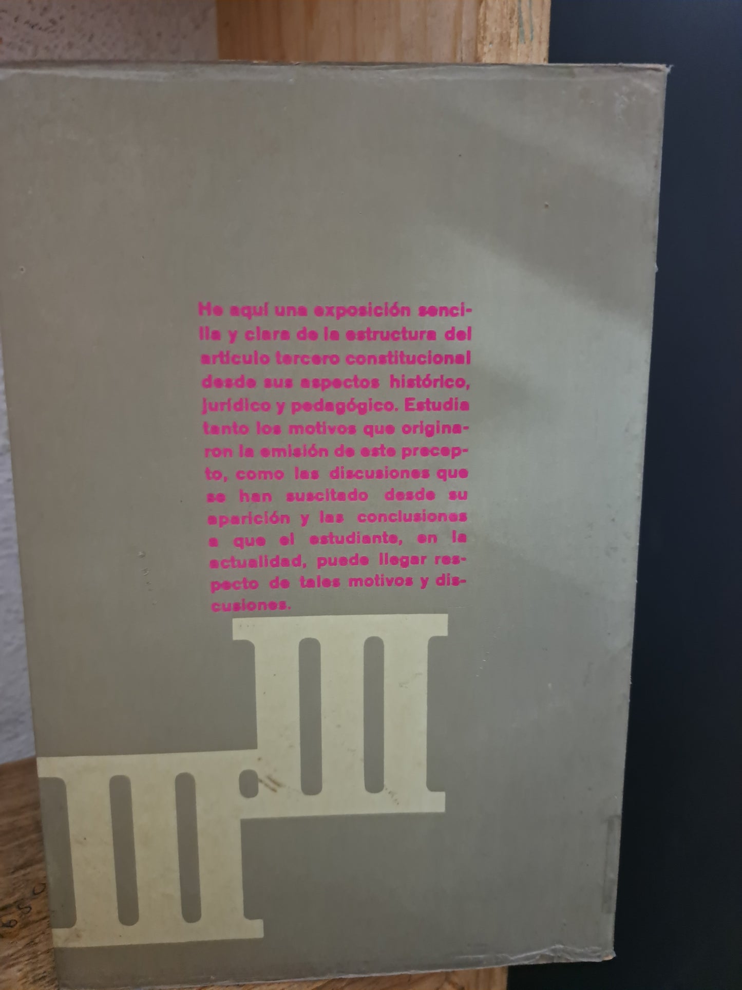 EL ARTÍCULO TERCERO CONSTITUCIONAL GERMÁN CISNEROS FARIAS USADO DERECHO LITERARIO 305