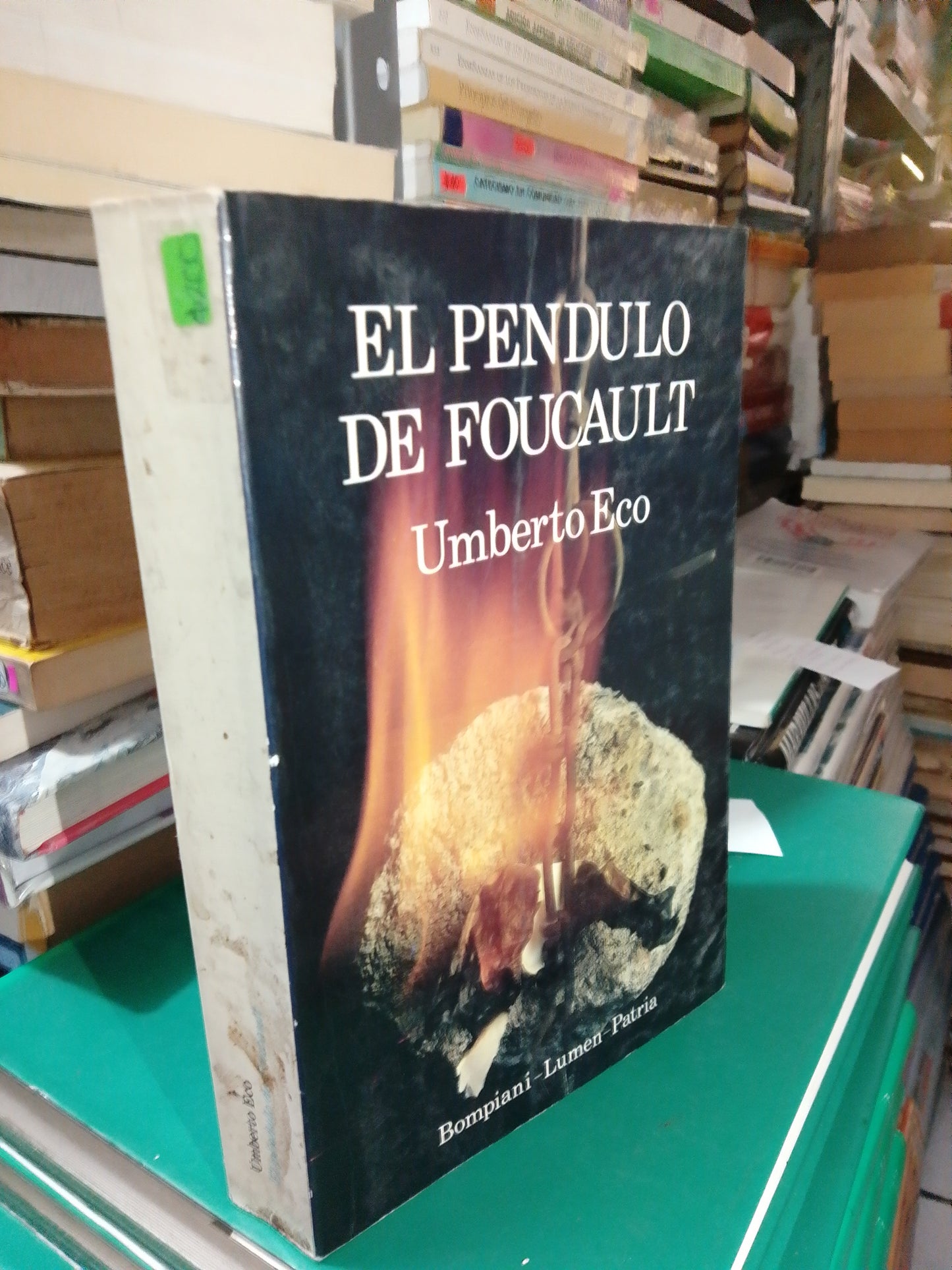 EL PENDULO DE FOUCAULT POR UMBERTO ECO USADO NOVELA JUAREZ