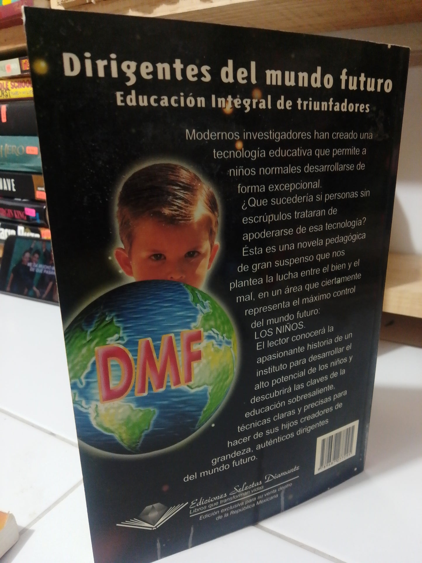 DIRIGENTES DEL MUNDO FUTURO POR CARLOS CUAUHTÉMOC SANCHEZ USADO SUP.PERSONAL JUAREZ