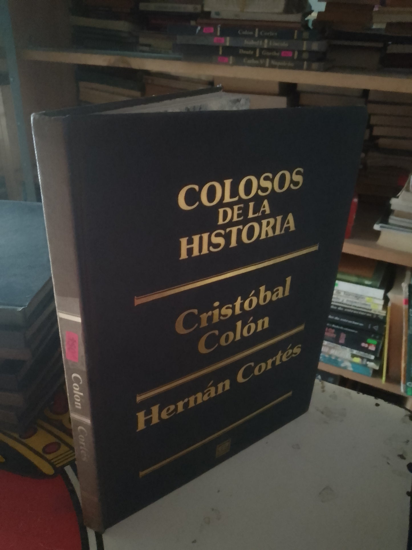 COLOSOS DE LA HISTORIA: CRISTOBAL COLÓN / HERNÁN CORTÉS (VARIOS AUTORES) USADO HISTORIA LITERARIO 207