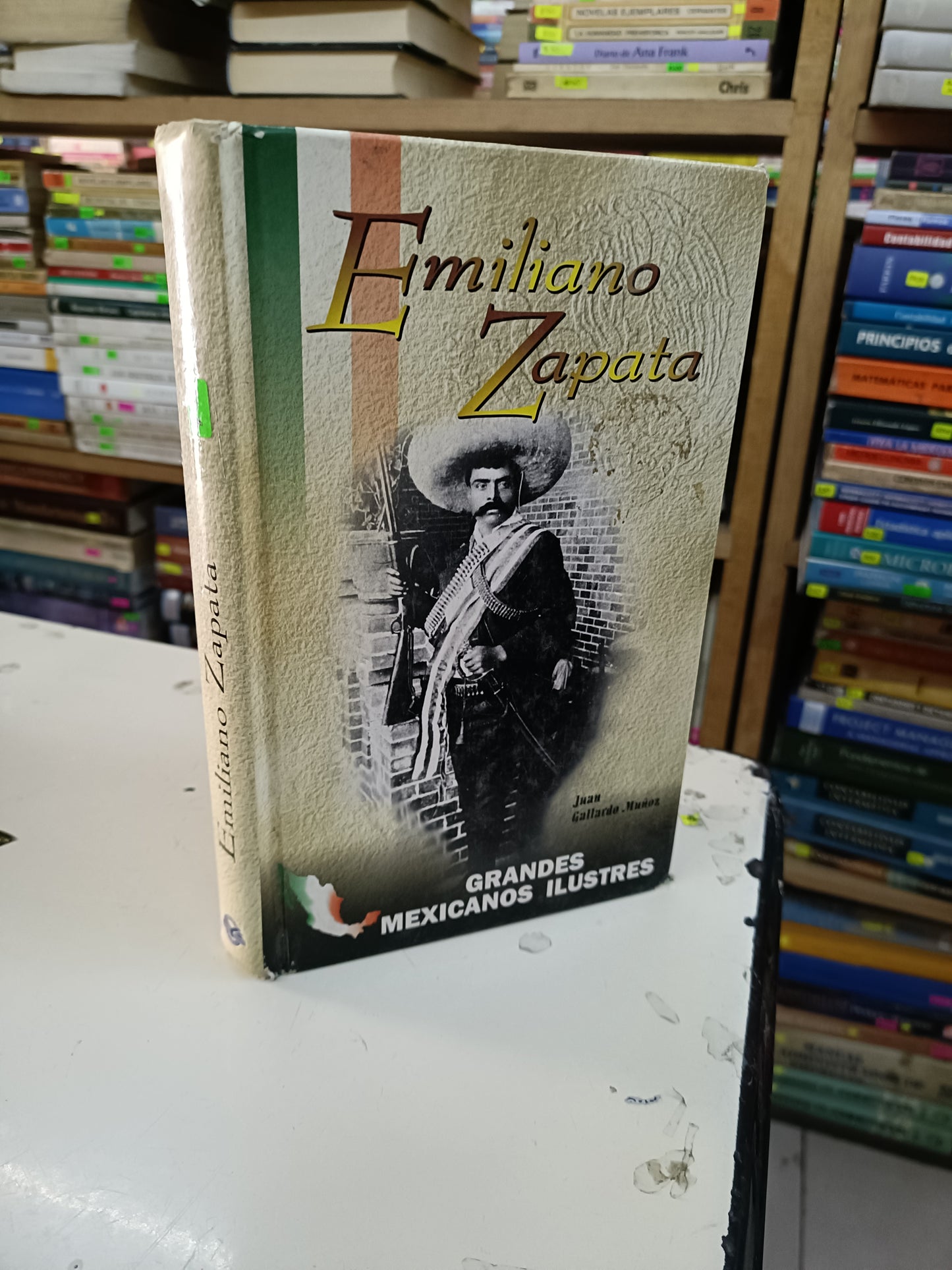 EMILIANO ZAPATA POR JUAN GALLARDO MUÑOZ USADO HISTORIA LITERARIO 207
